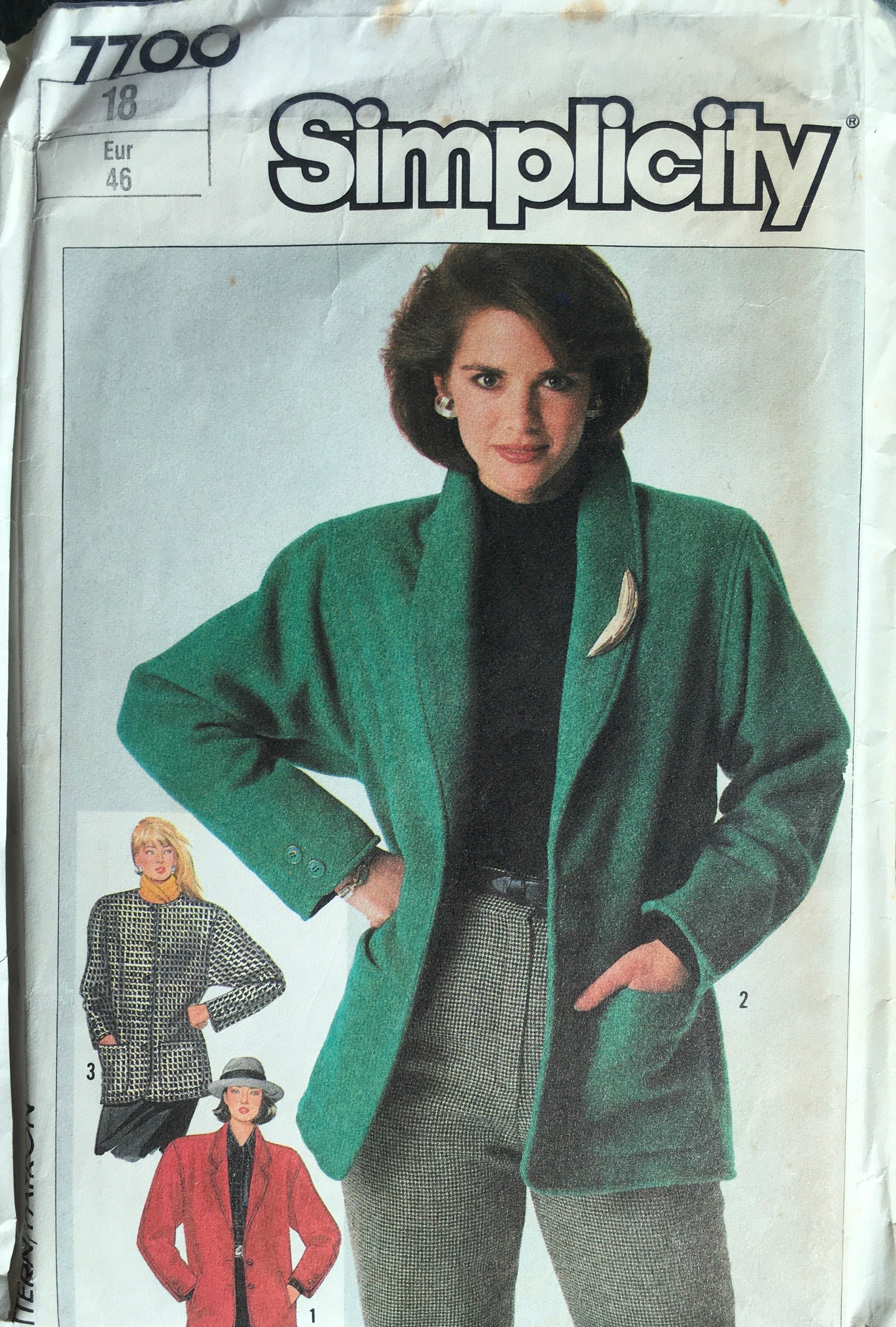 Simplicity 7700 Sewing Pattern (Vintage) CUT