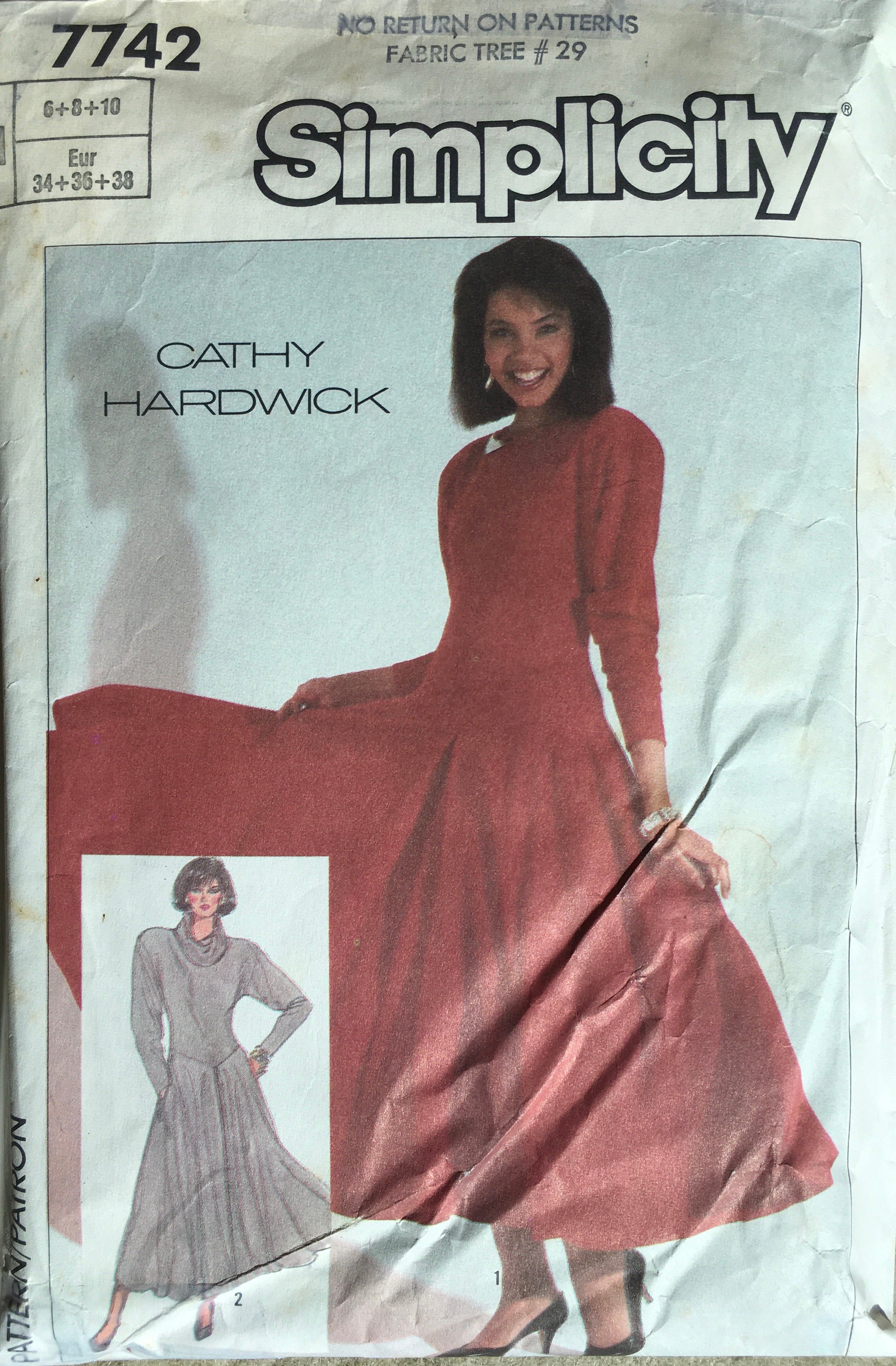 Simplicity 7742 Sewing Pattern (Vintage) CUT