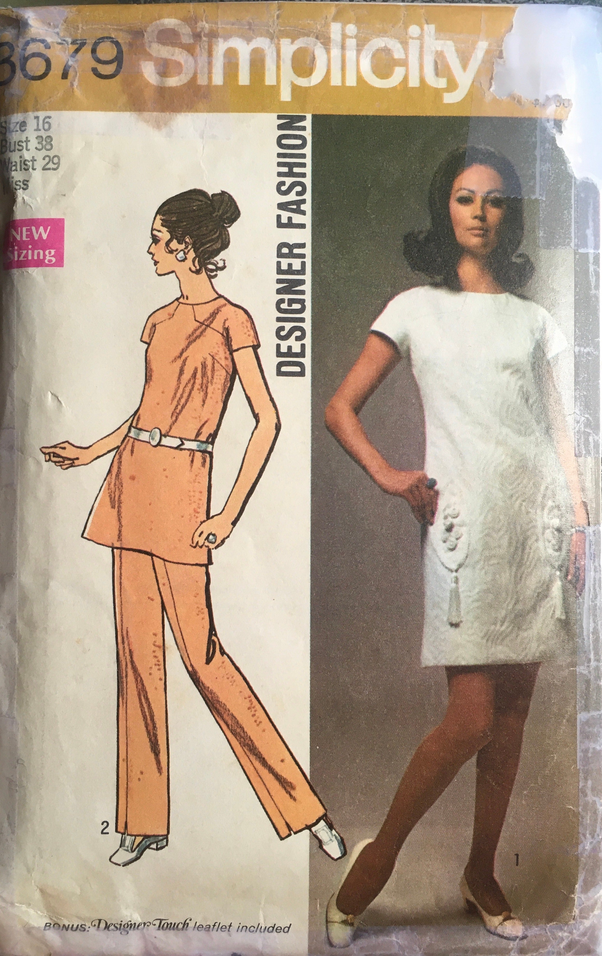 Simplicity 8679 Sewing Pattern (Vintage) CUT