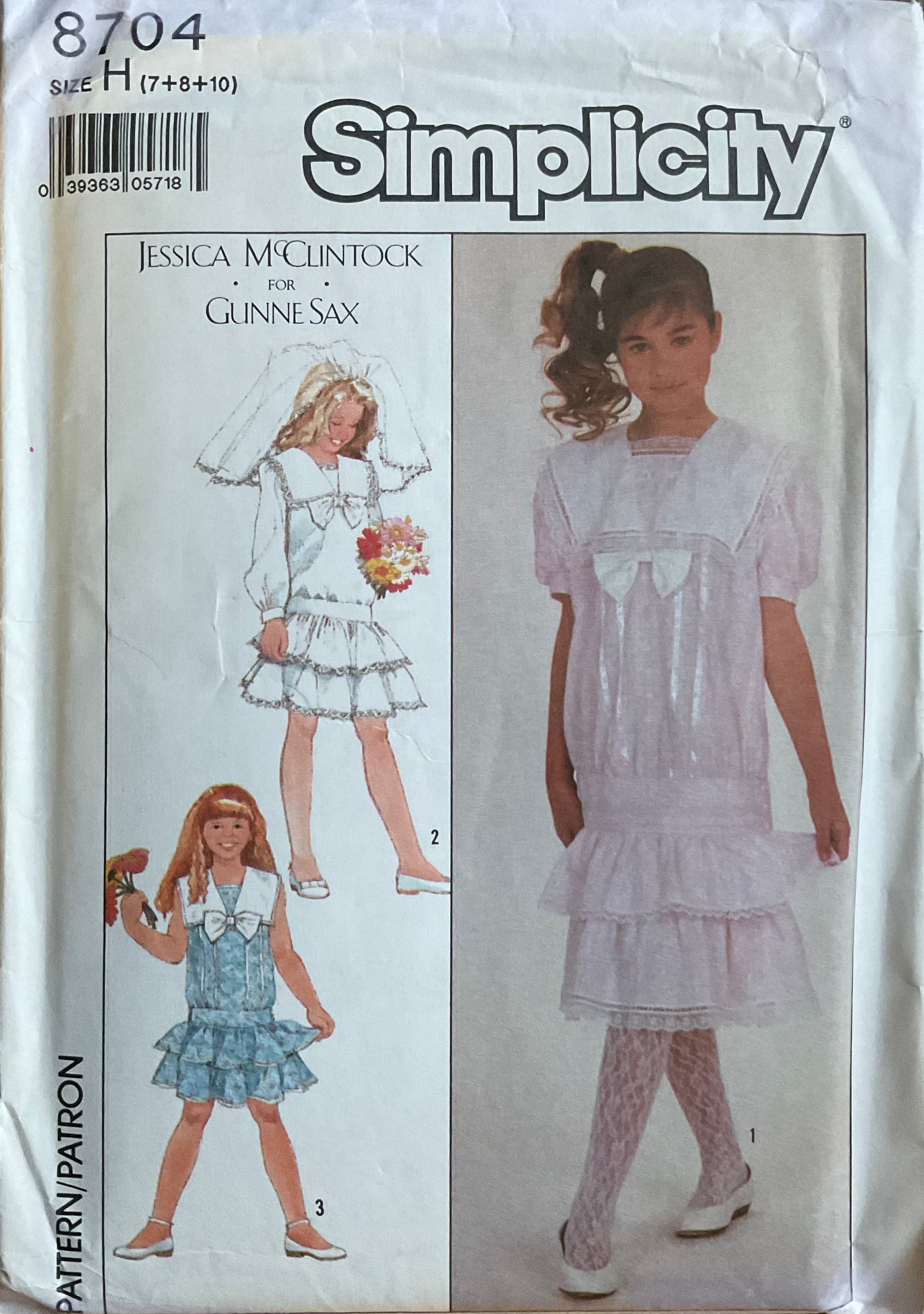 Simplicity 8704 Sewing Pattern (Vintage) UNCUT