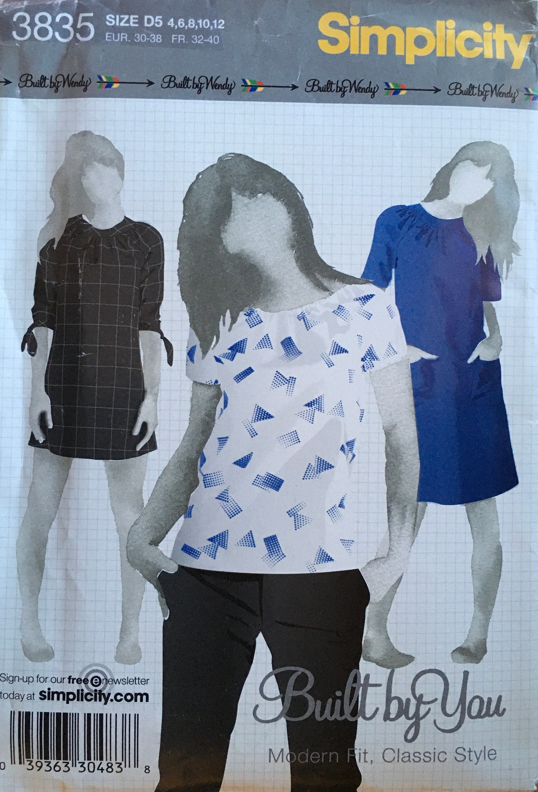 Simplicity 3835 Sewing Pattern CUT