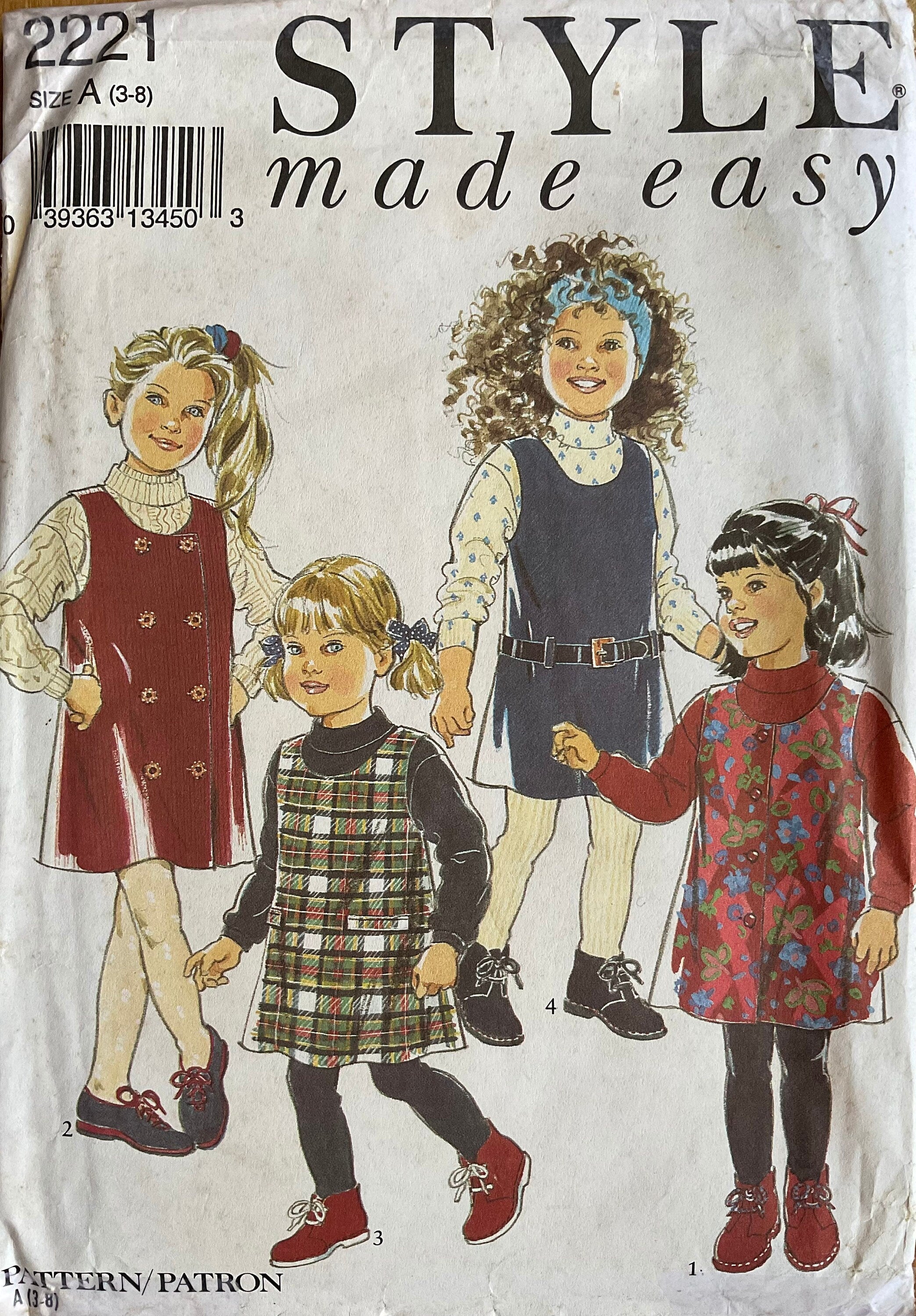 Style 2221 Sewing Pattern (Vintage) CUT