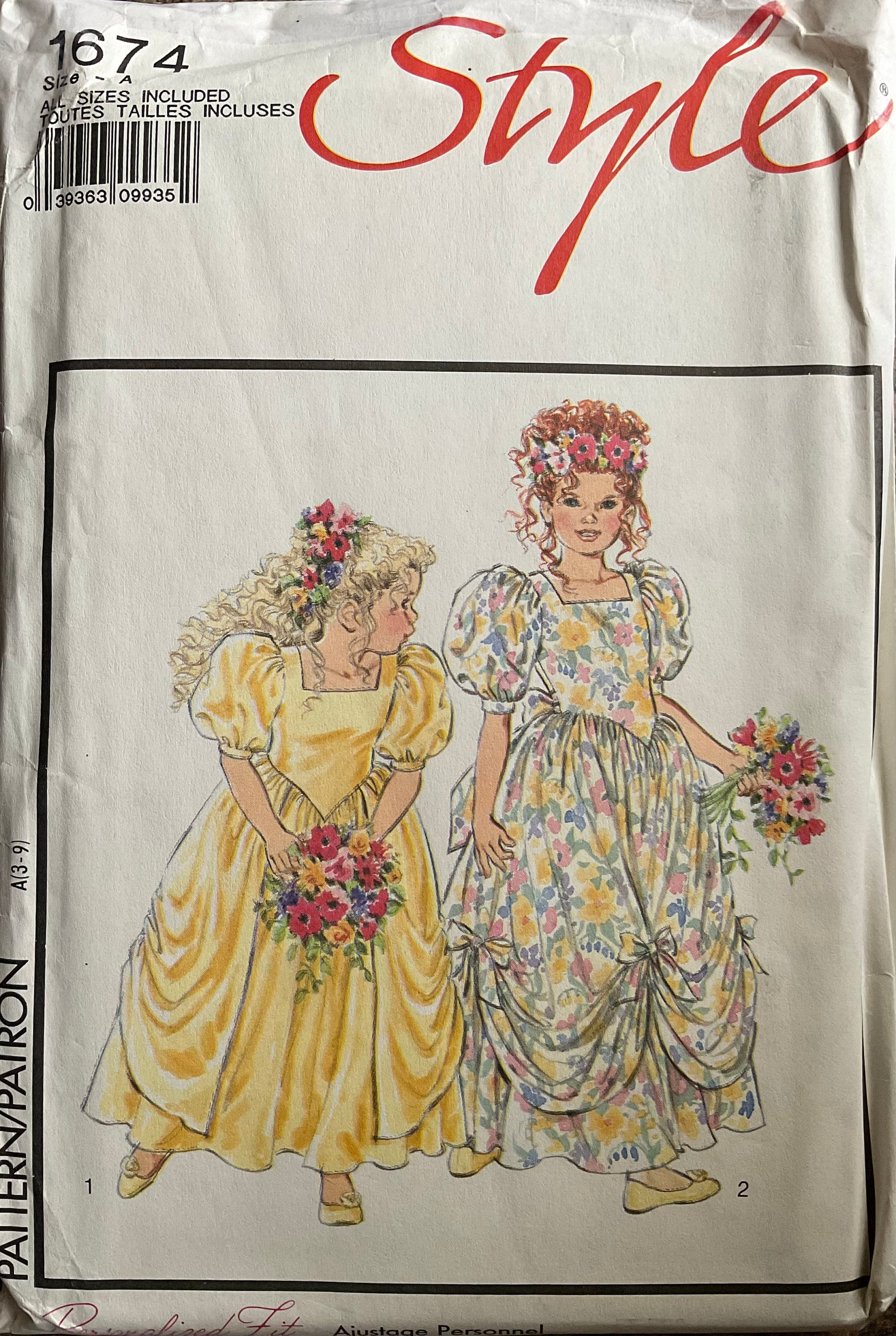 Style 1674 Sewing Pattern (Vintage) UNCUT