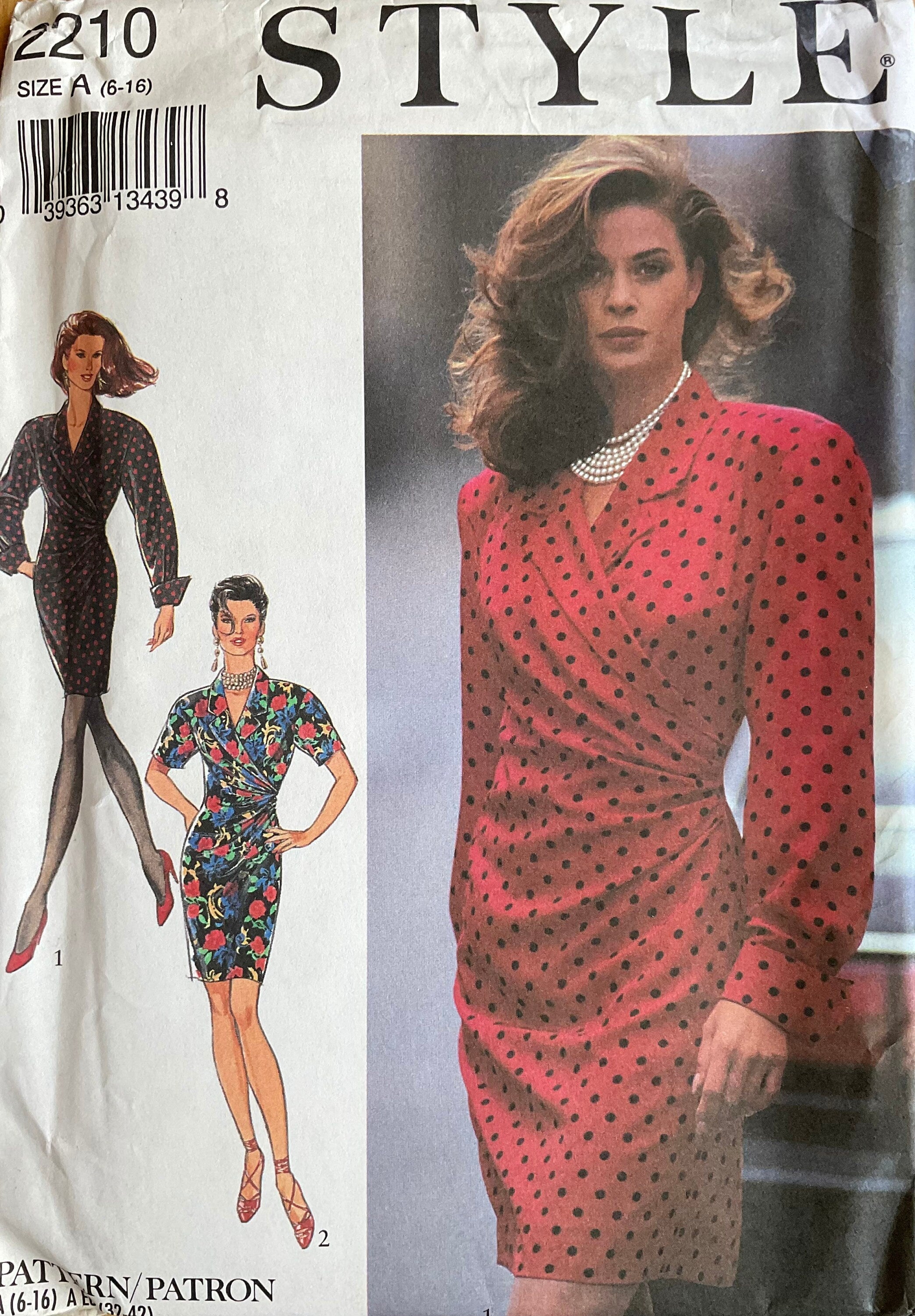 Style 2210 Sewing Pattern (Vintage) UNCUT