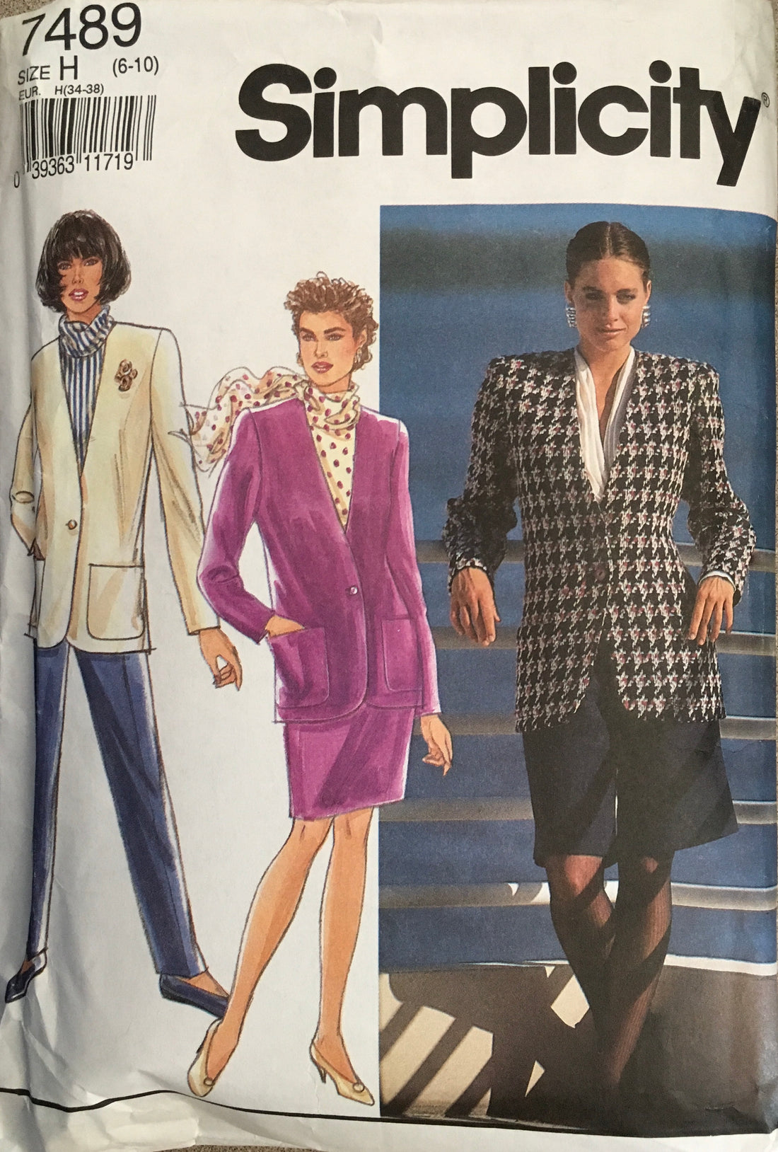 Simplicity 7489 Sewing Pattern (Vintage) CUT