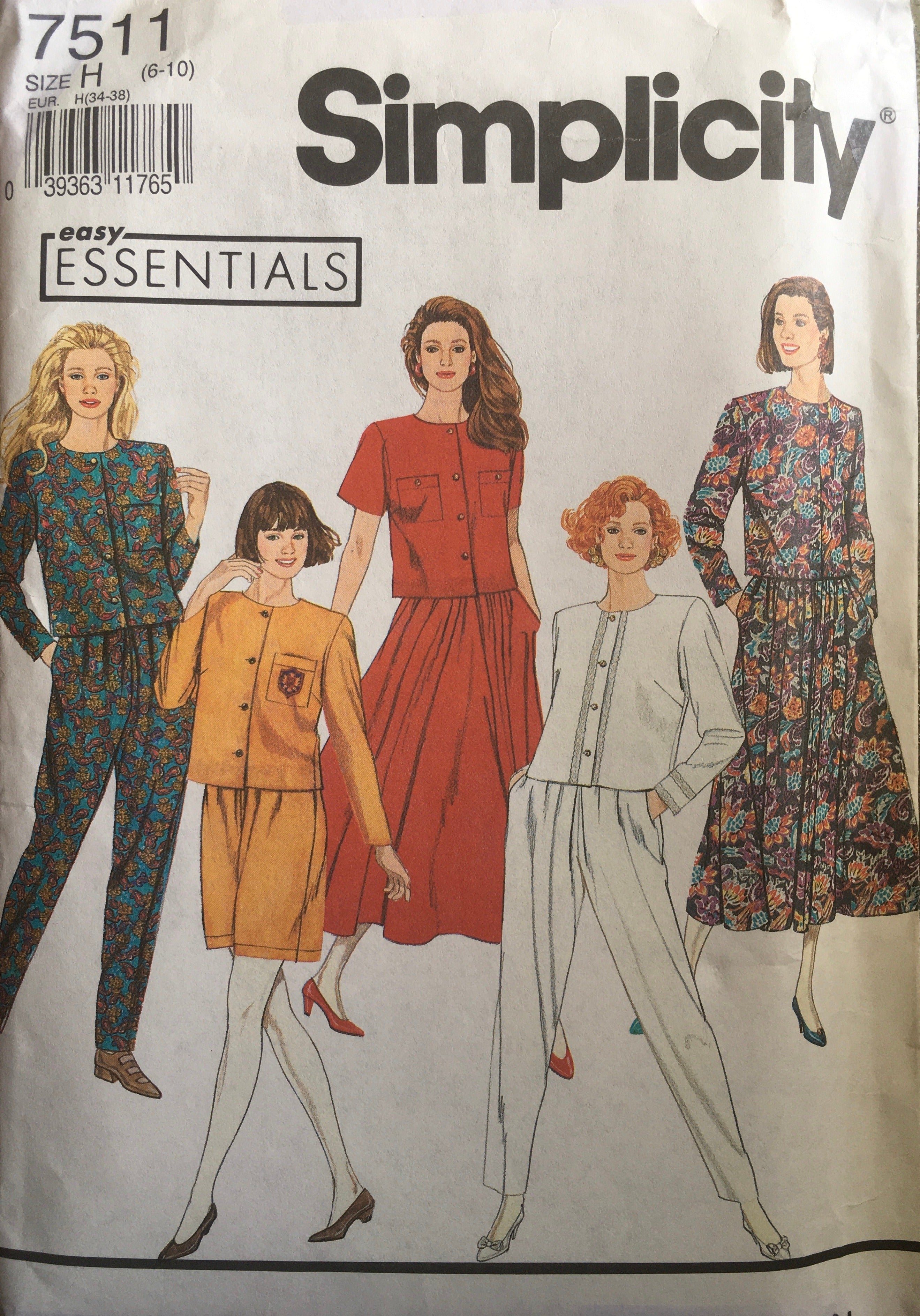 Simplicity 7511 Sewing Pattern (Vintage) UNCUT