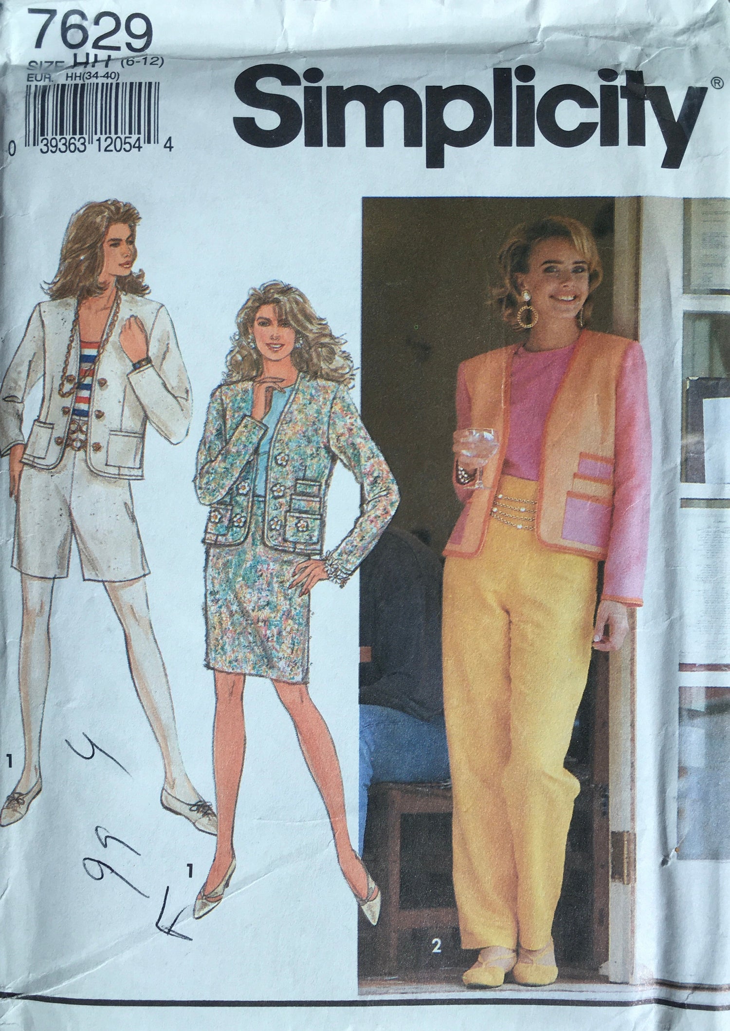 Simplicity 7629 Sewing Pattern (Vintage) UNCUT