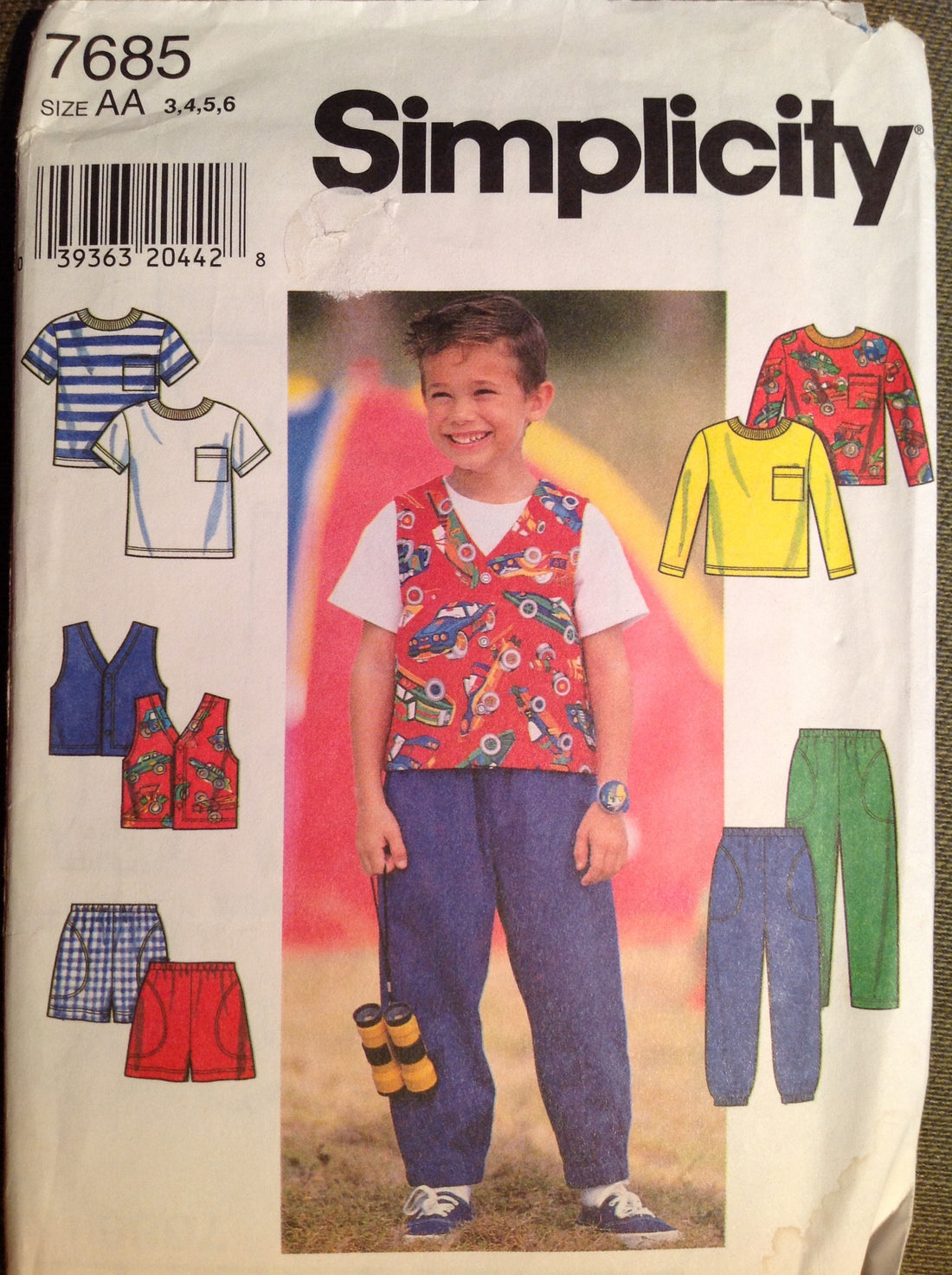 Simplicity 7685 Sewing Pattern (Vintage) UNCUT