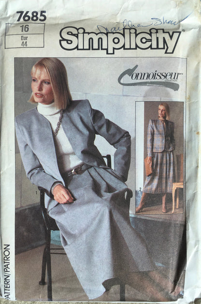 Simplicity 7685 Sewing Pattern (Vintage) UNCUT