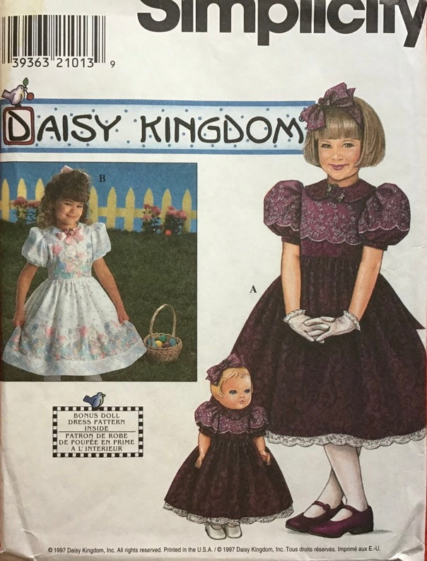 Simplicity 7891 Sewing Pattern (Vintage) CUT