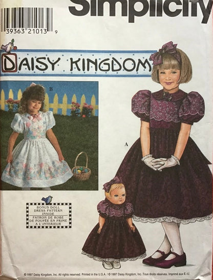 Simplicity 7891 Sewing Pattern (Vintage) CUT
