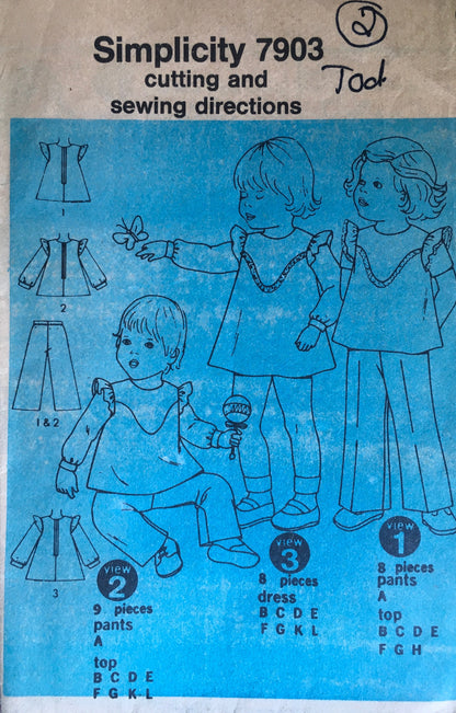 Simplicity 7903 Sewing Pattern (Vintage) UNCUT