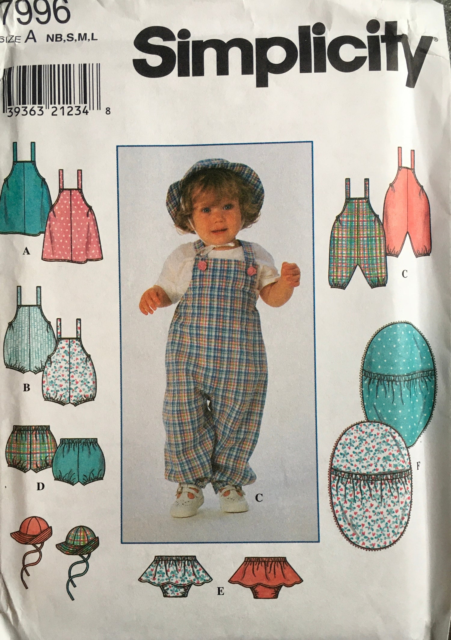 Simplicity 7996 Sewing Pattern (Vintage) UNCUT