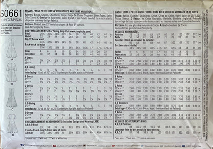 Simplicity 8048 Sewing Pattern CUT