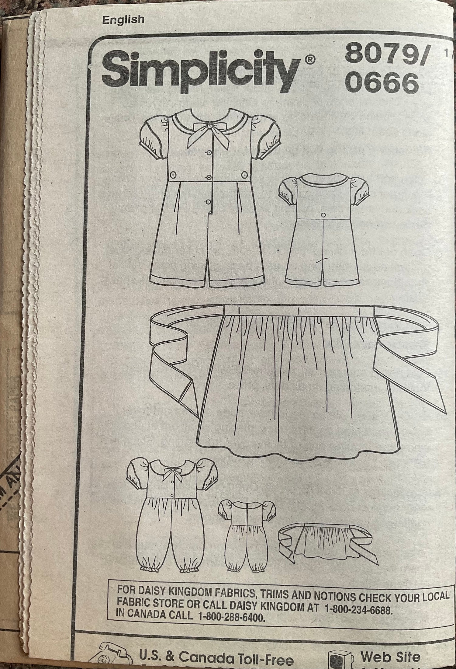 Simplicity 8079 Sewing Pattern (Vintage) UNCUT