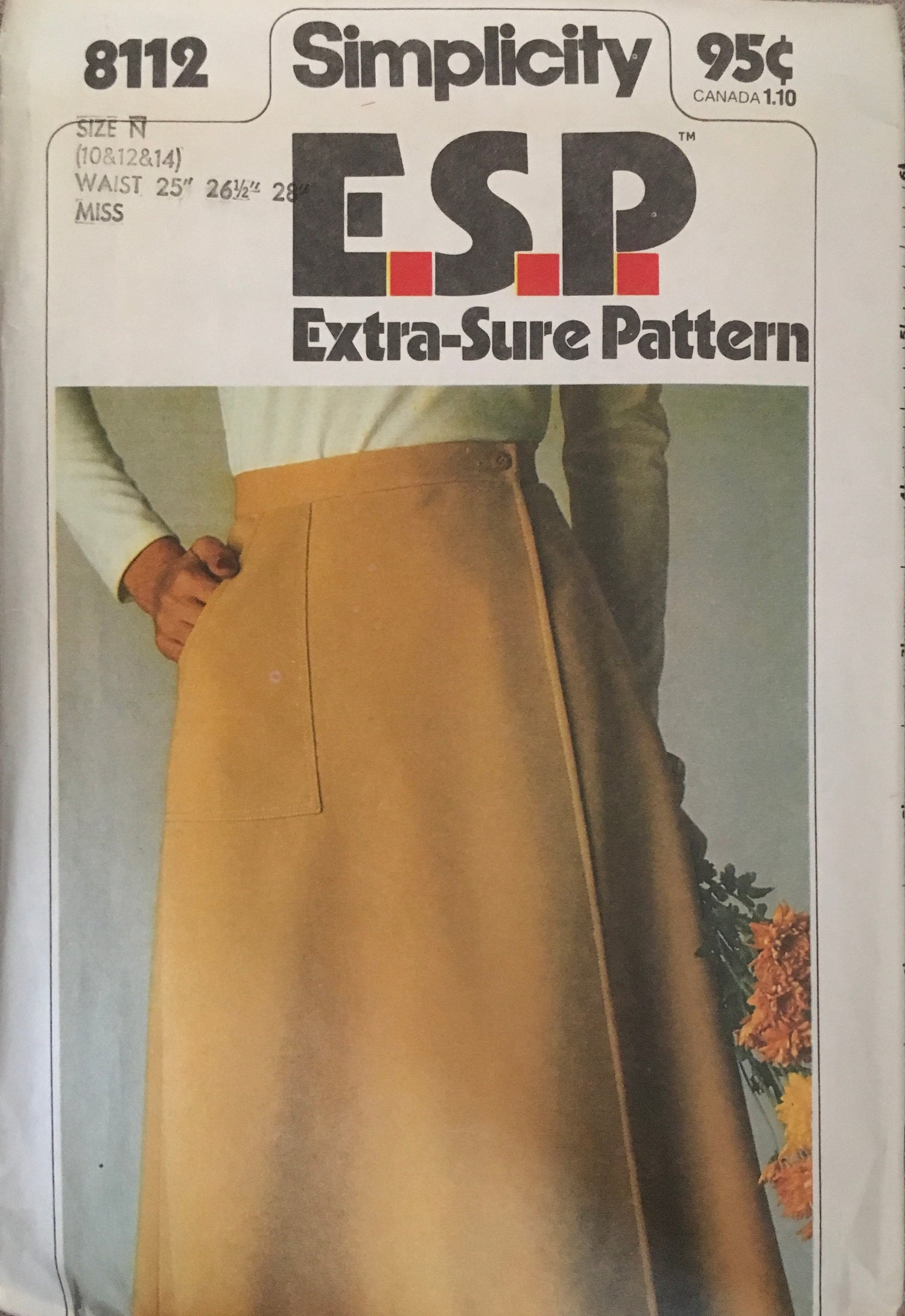 Simplicity 8112 Sewing Pattern (Vintage) UNCUT/CUT