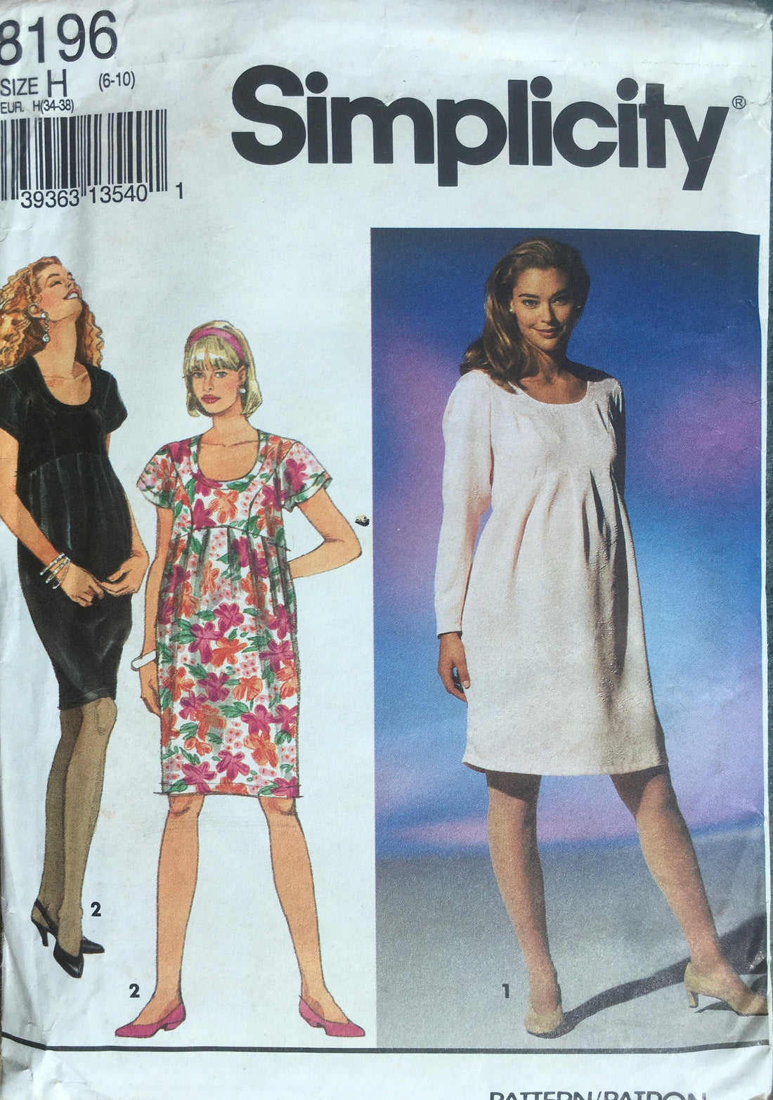 Simplicity 8196 Sewing Pattern (Vintage) CUT