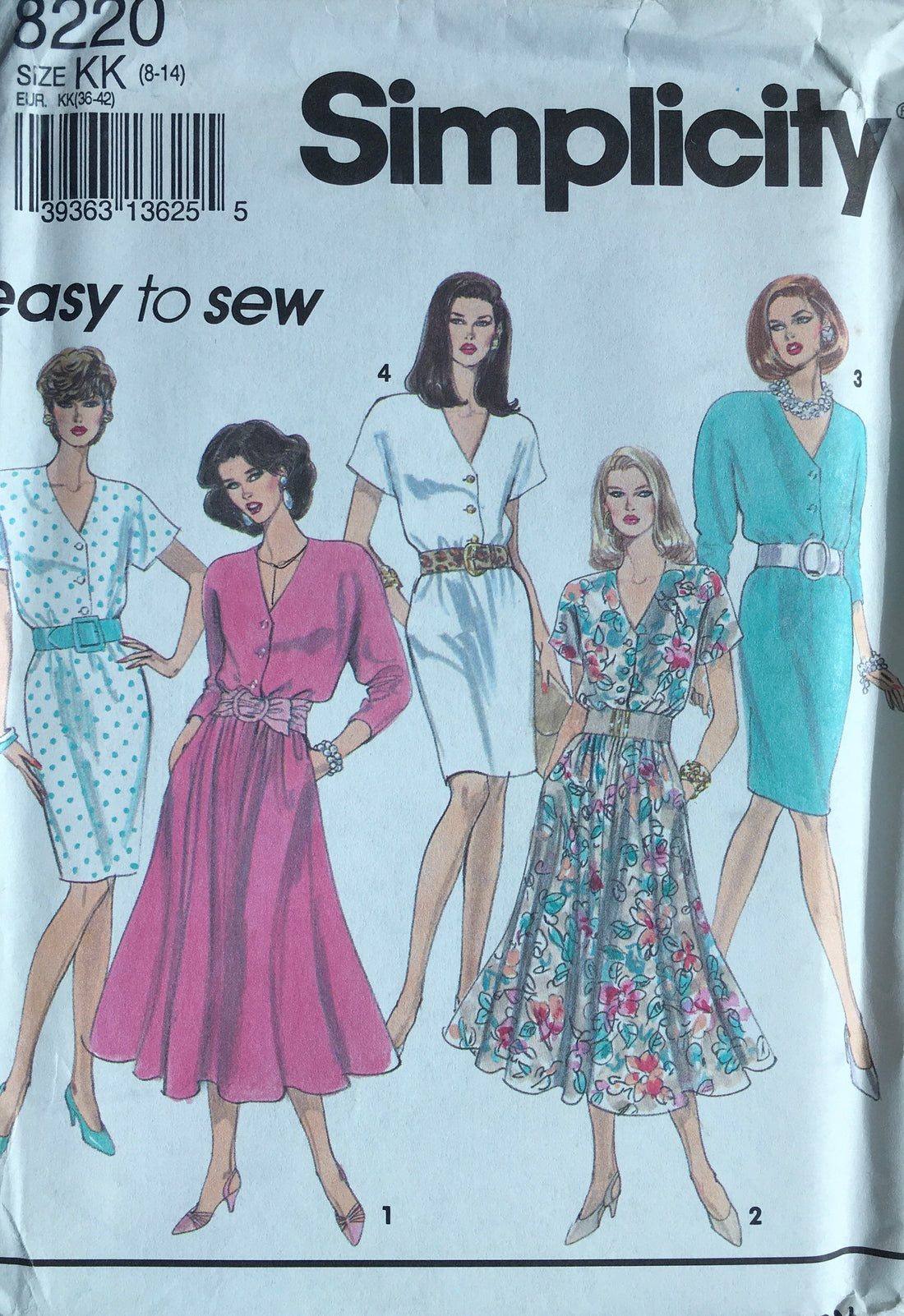 Simplicity 8220 Sewing Pattern (Vintage) UNCUT