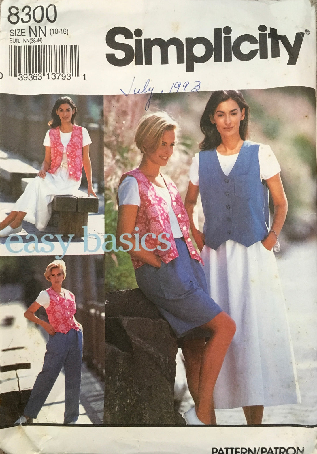 Simplicity 8300 Sewing Pattern (Vintage) CUT
