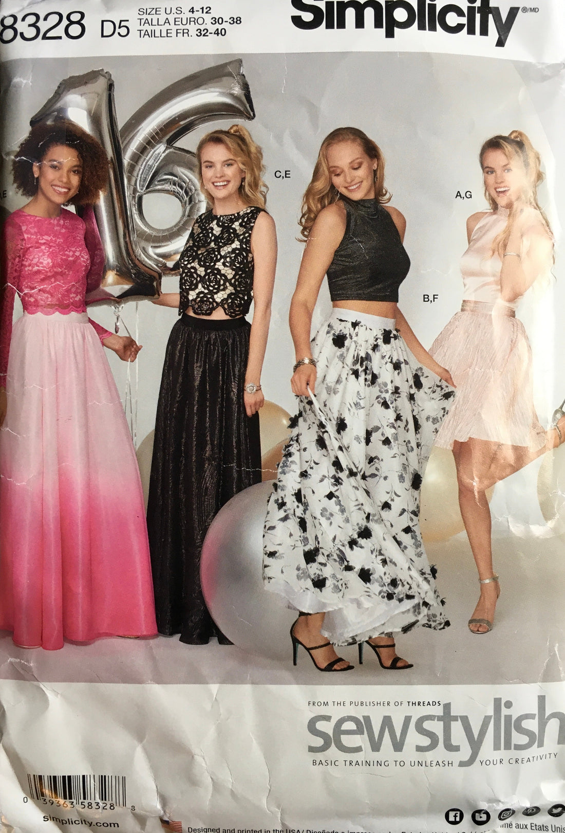 Simplicity 8328 Sewing Pattern CUT