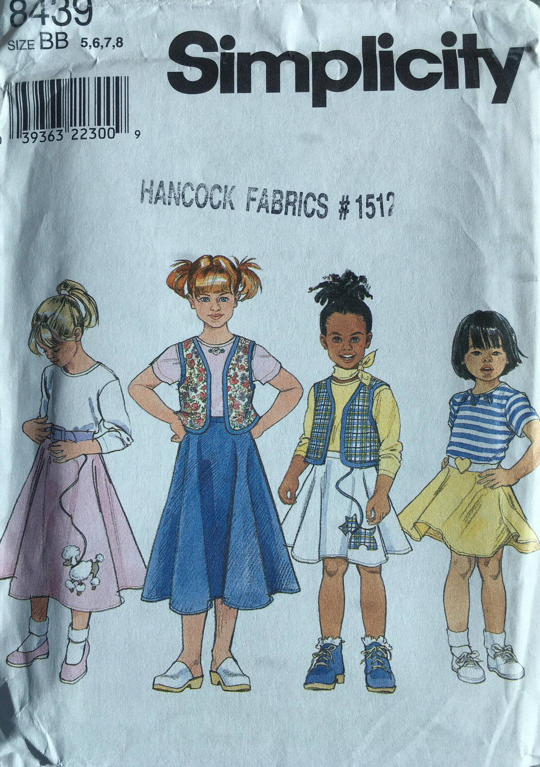 Simplicity 8439 Sewing Pattern (Vintage) UNCUT