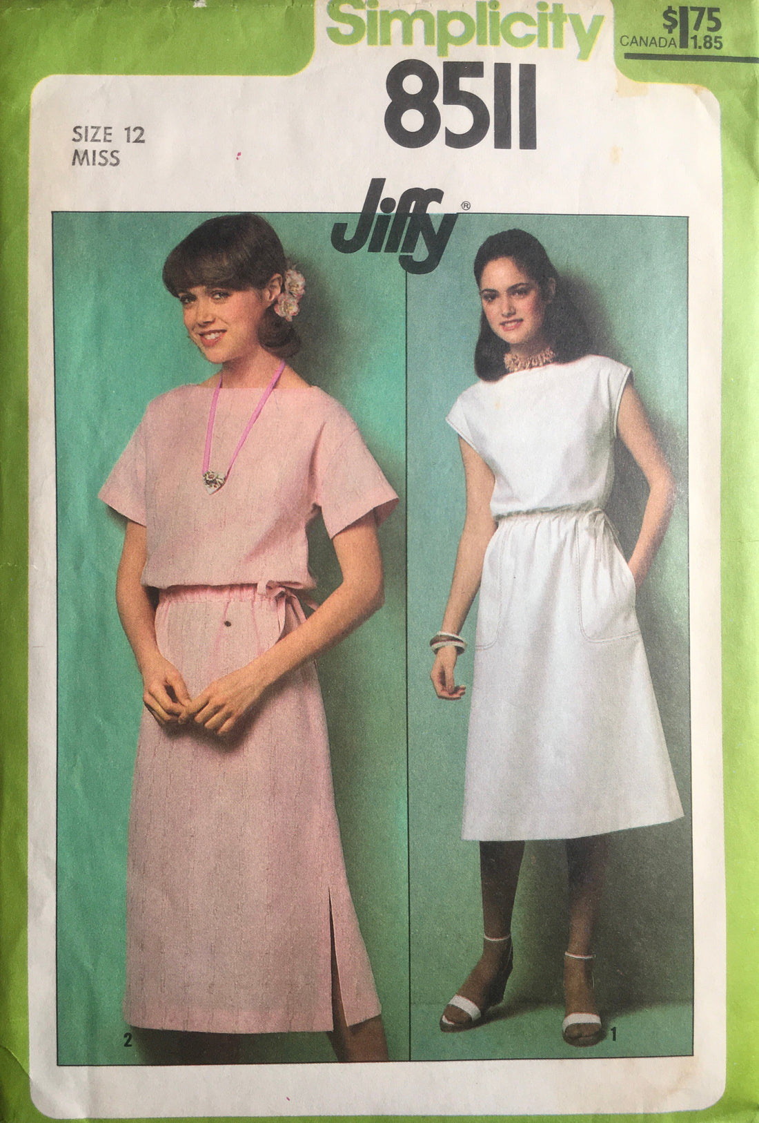 Simplicity 8511 Sewing Pattern (Vintage) CUT