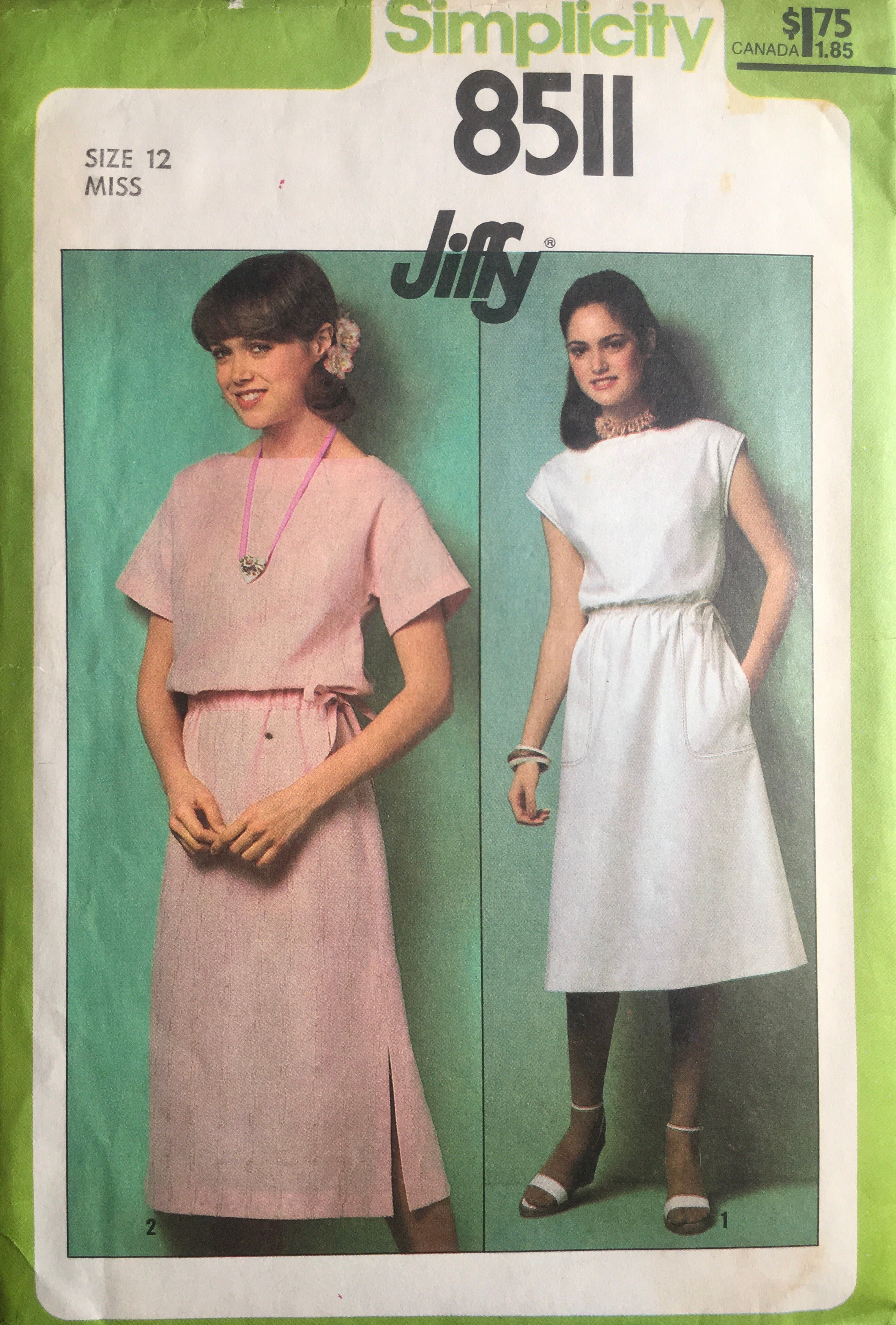 Simplicity 8511 Sewing Pattern (Vintage) CUT