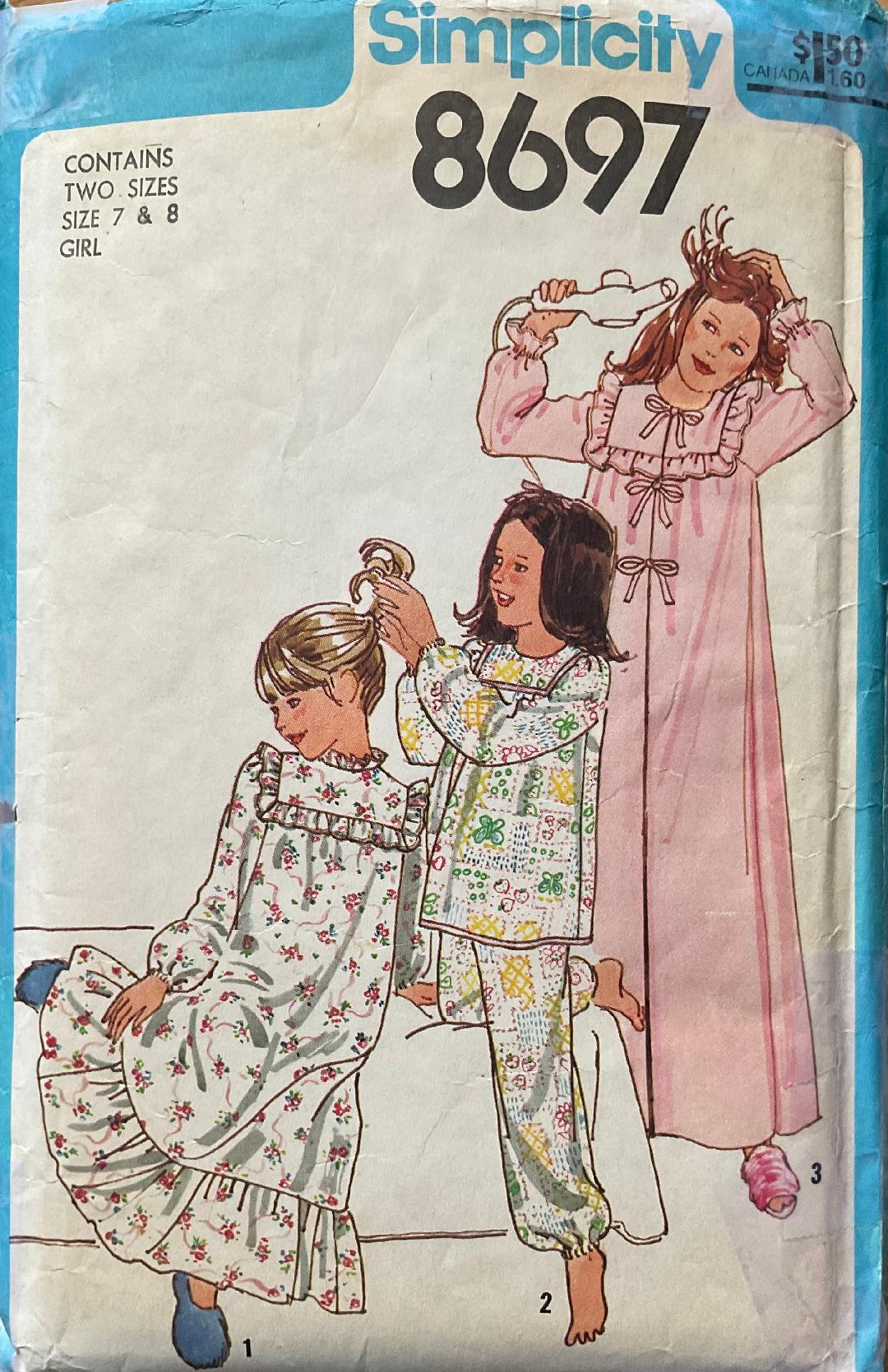 Simplicity 8697 Sewing Pattern (Vintage) CUT