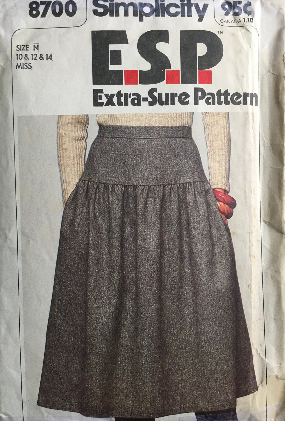 Simplicity 8700 Sewing Pattern (Vintage) CUT