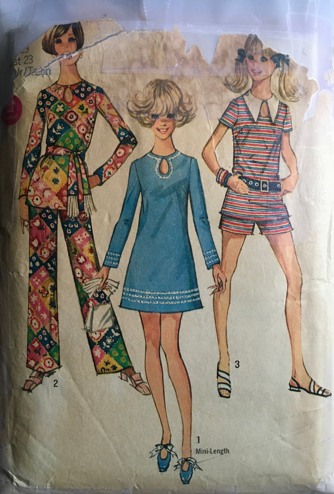 Simplicity 8758 Sewing Pattern (Vintage) CUT