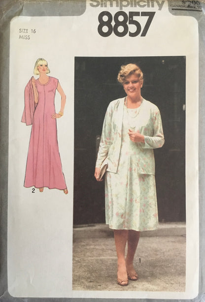 Simplicity 8857 Sewing Pattern (Vintage) UNCUT