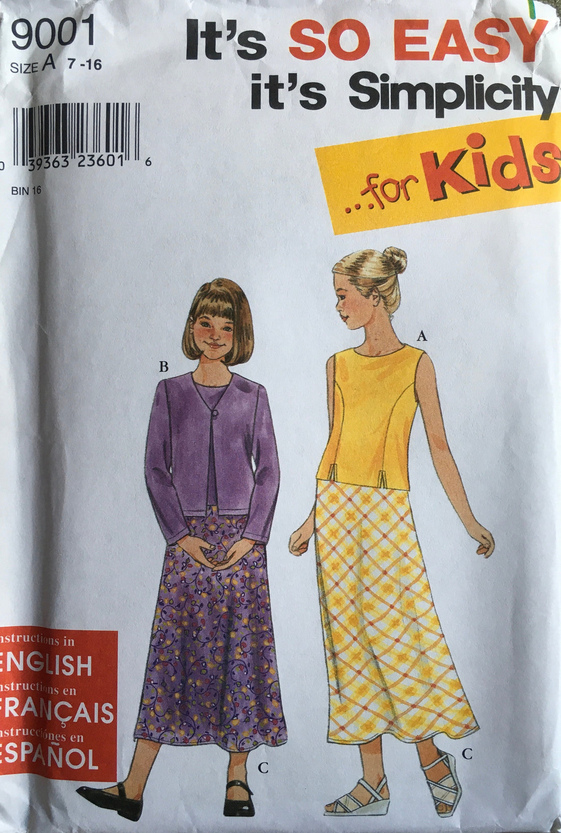 Simplicity 9001 Sewing Pattern (Vintage) UNCUT