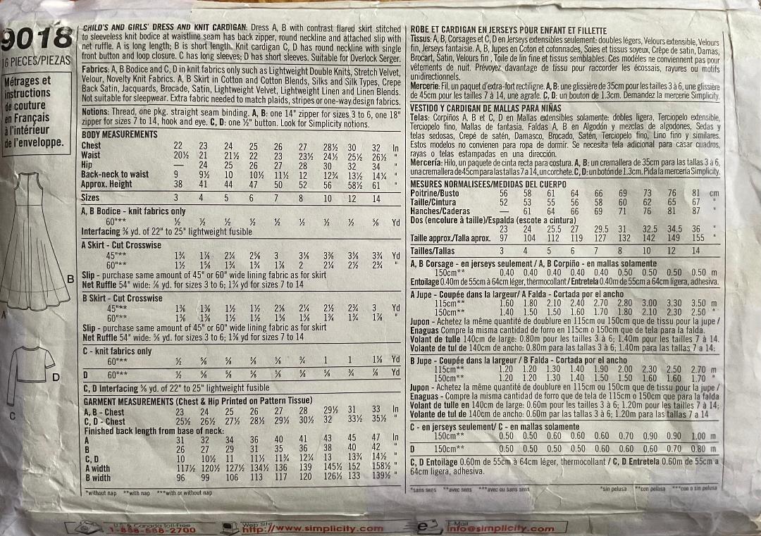 Simplicity 9018 Sewing Pattern (Vintage) CUT
