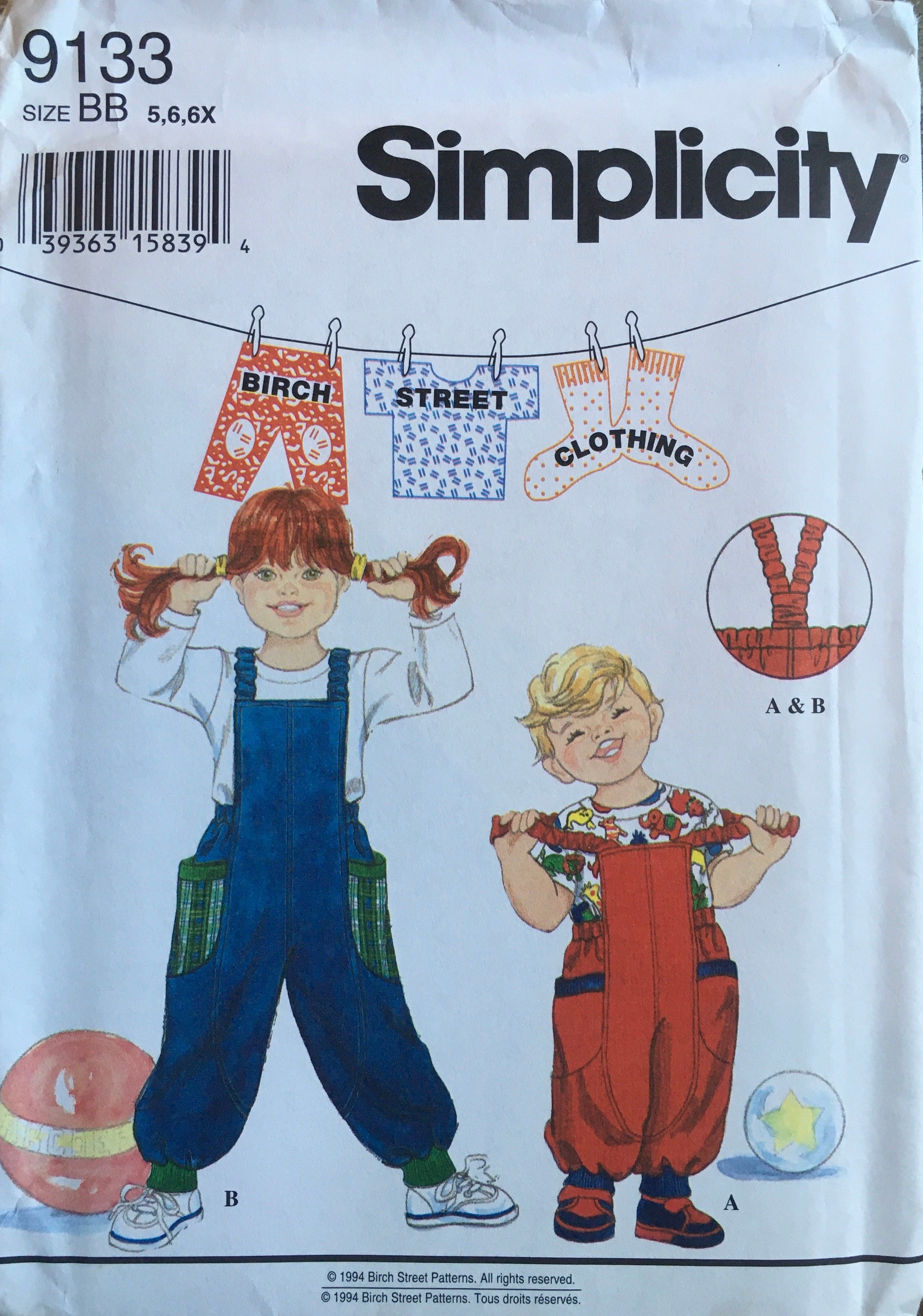 Simplicity 9133 Sewing Pattern (Vintage) UNCUT