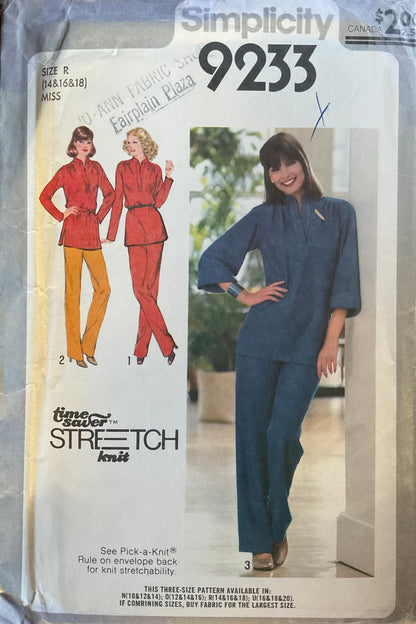 Simplicity 9233 Sewing Pattern (Vintage) UNCUT