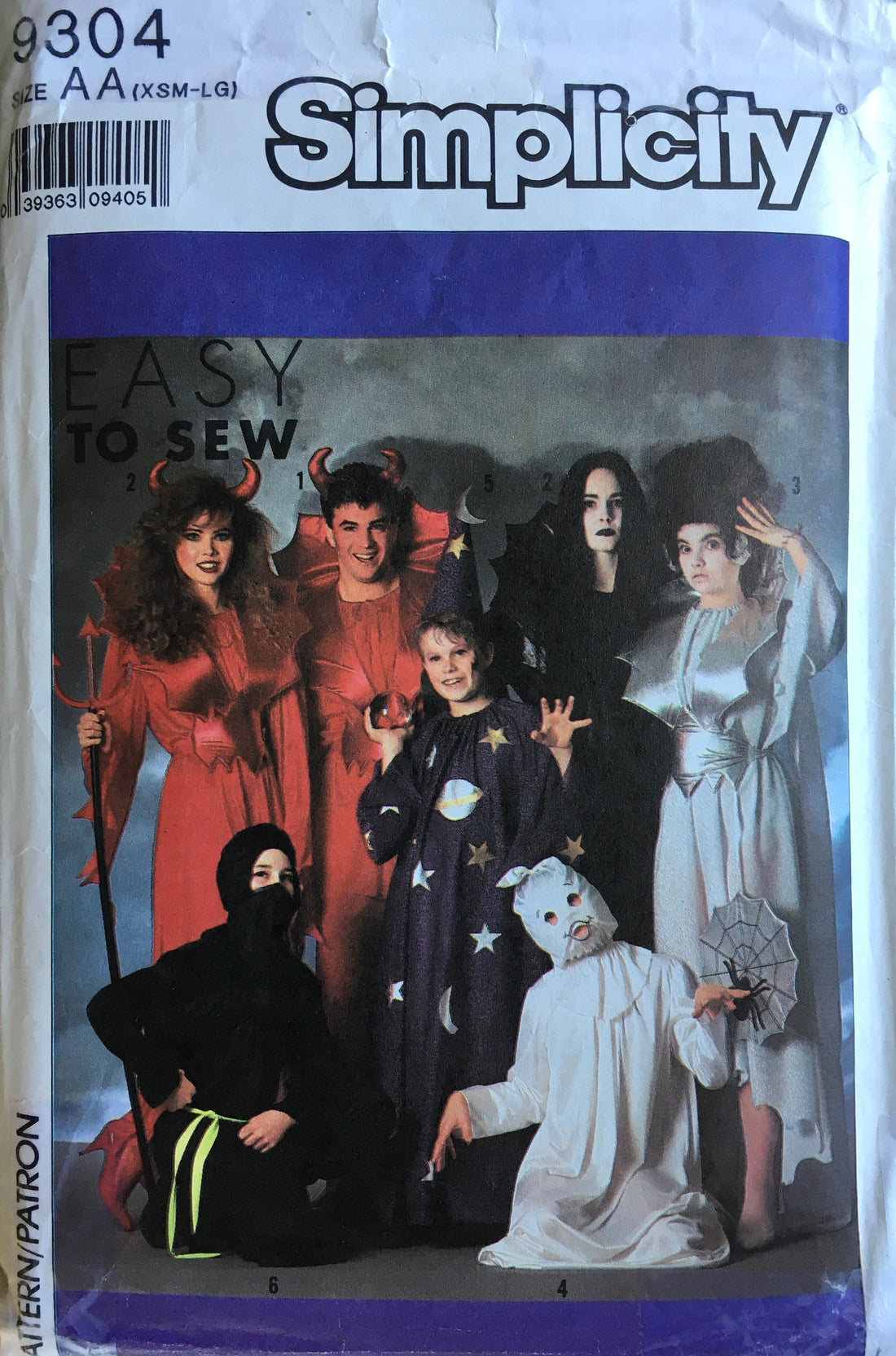 Simplicity 9304 Sewing Pattern (Vintage) CUT