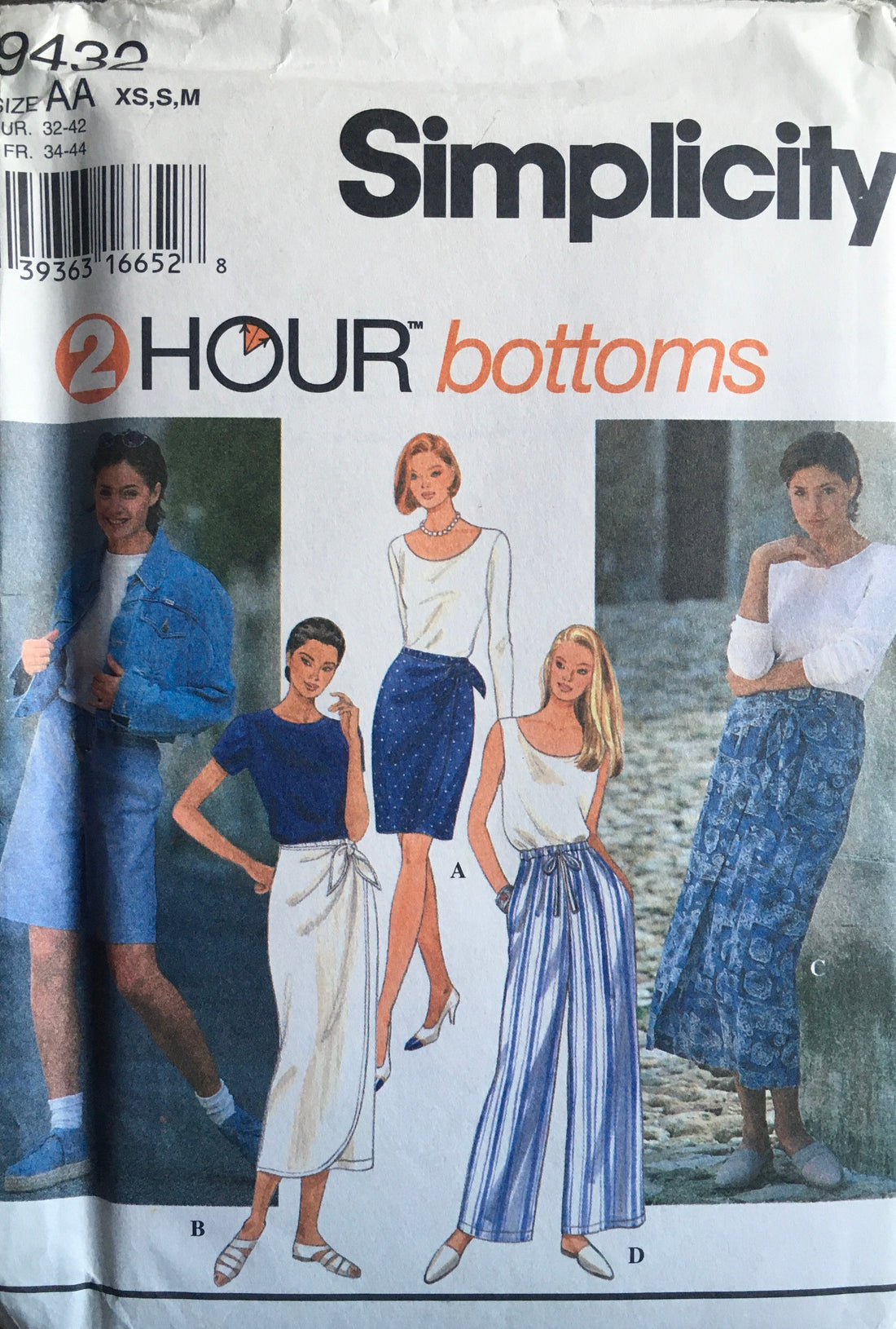 Simplicity 9432 Sewing Pattern (Vintage) UNCUT