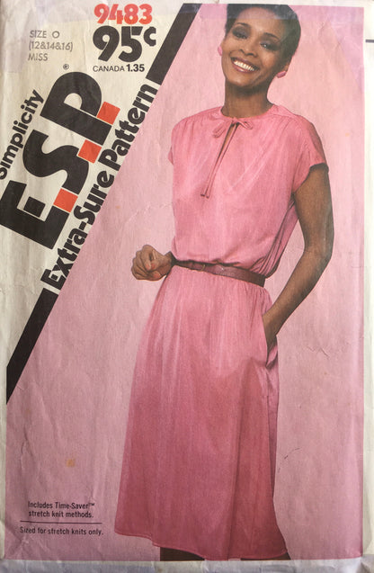 Simplicity 9483 Sewing Pattern (Vintage) CUT