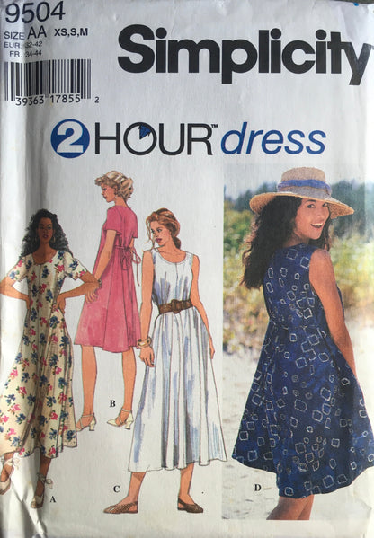 Simplicity 9504 Sewing Pattern (Vintage) UNCUT