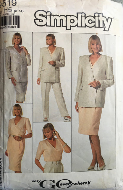 Simplicity 9519 Sewing Pattern (Vintage) CUT