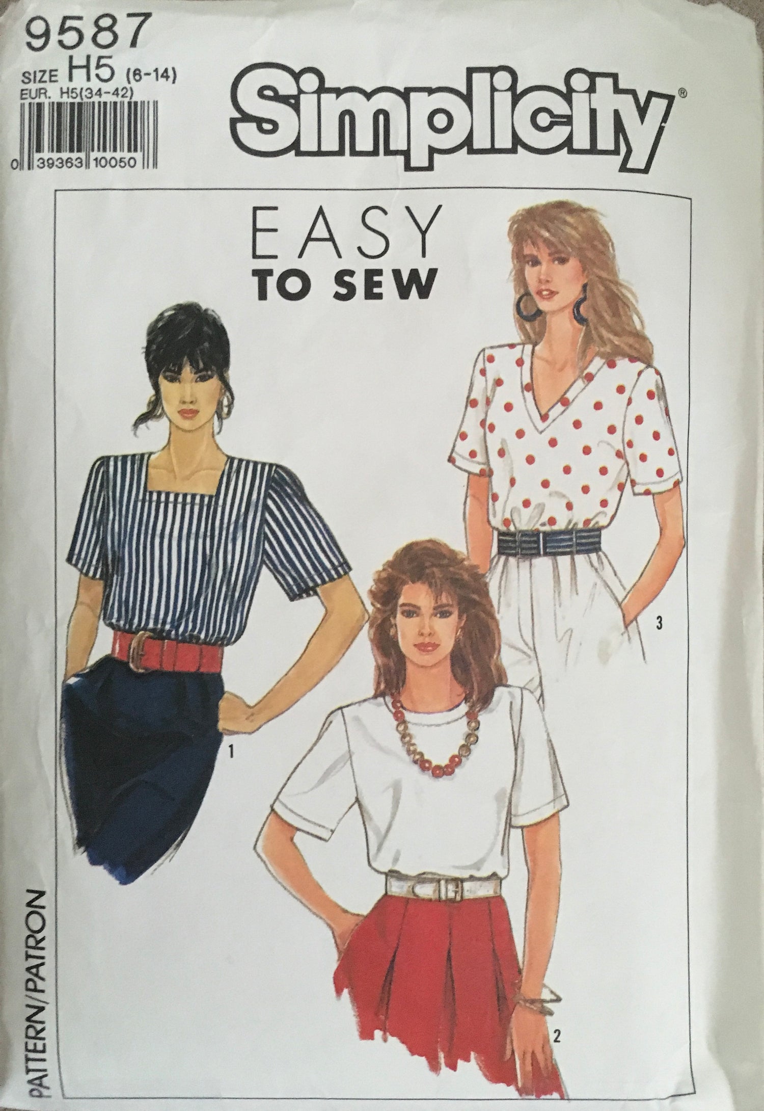 Simplicity 9587 Sewing Pattern (Vintage) UNCUT/CUT