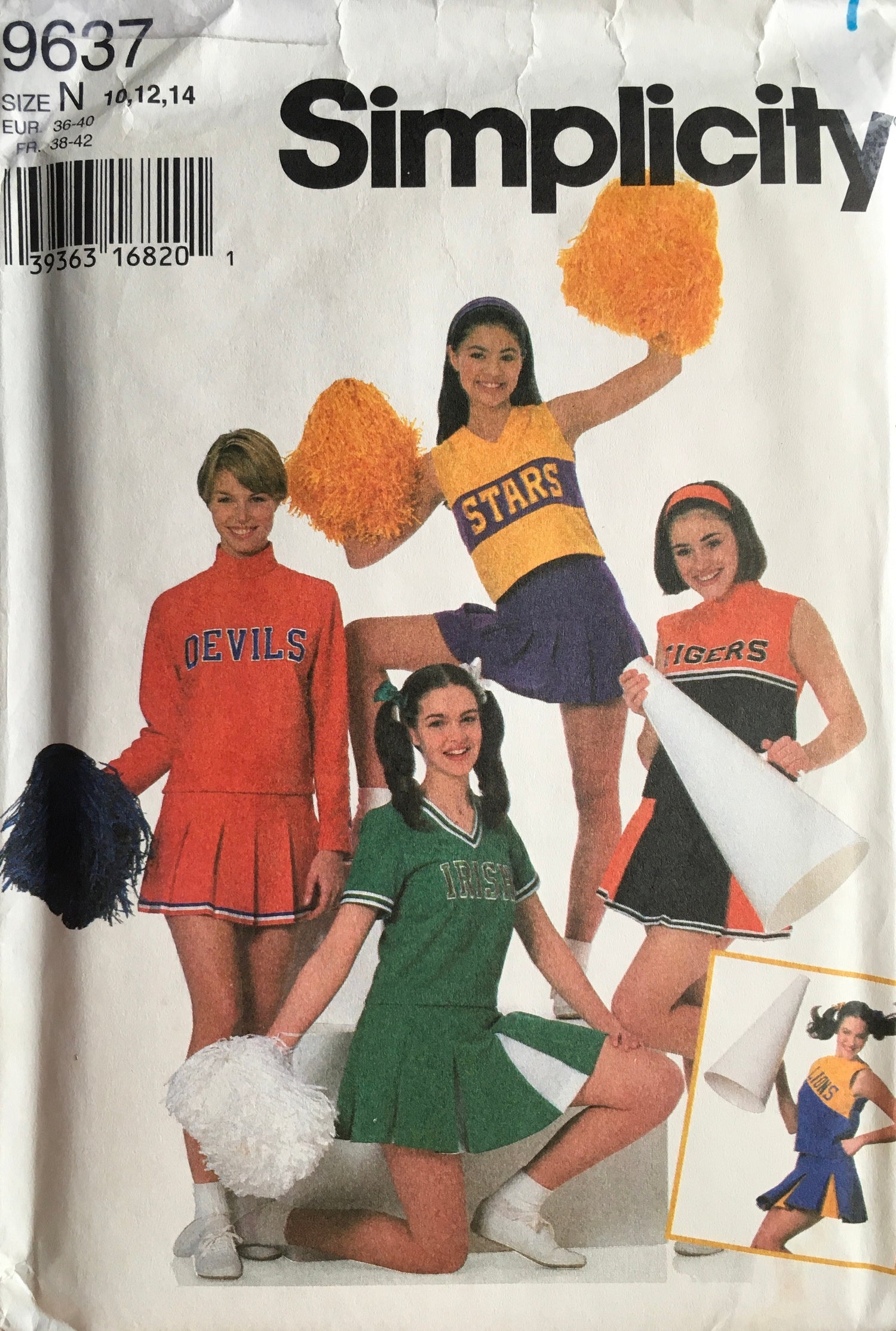 Simplicity 9637 Sewing Pattern (Vintage) UNCUT