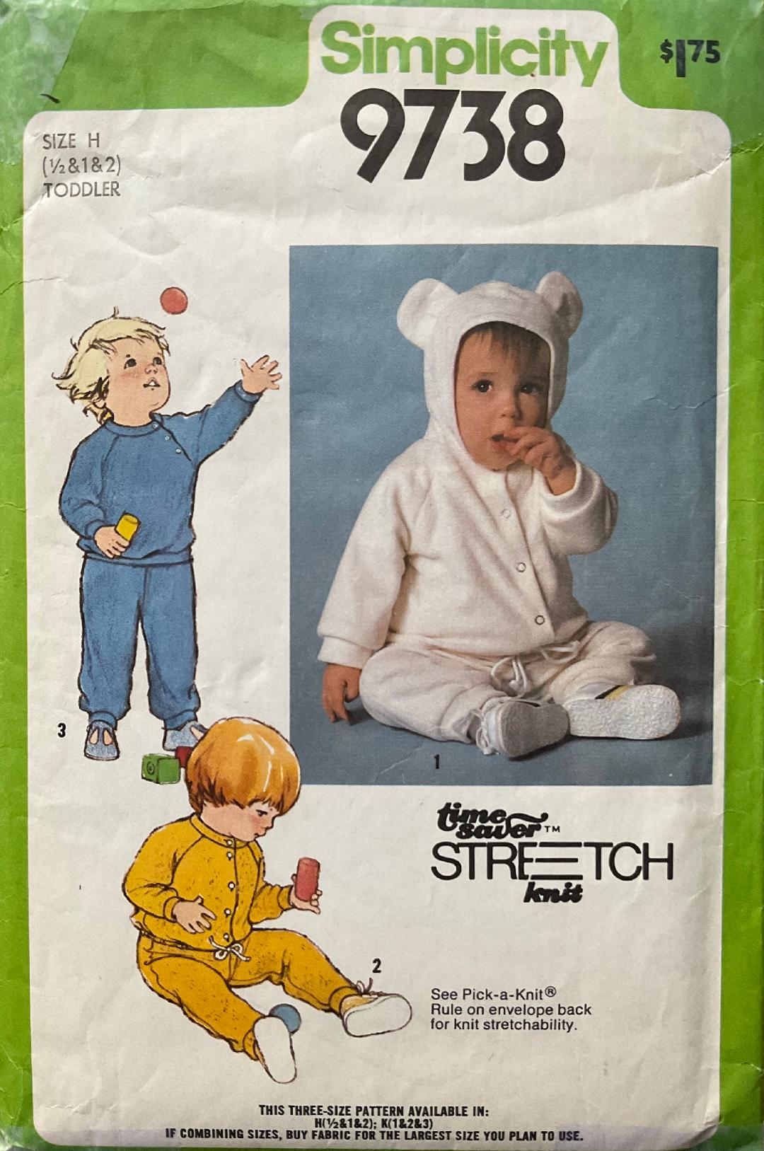 Simplicity 9738 Sewing Pattern (Vintage) CUT
