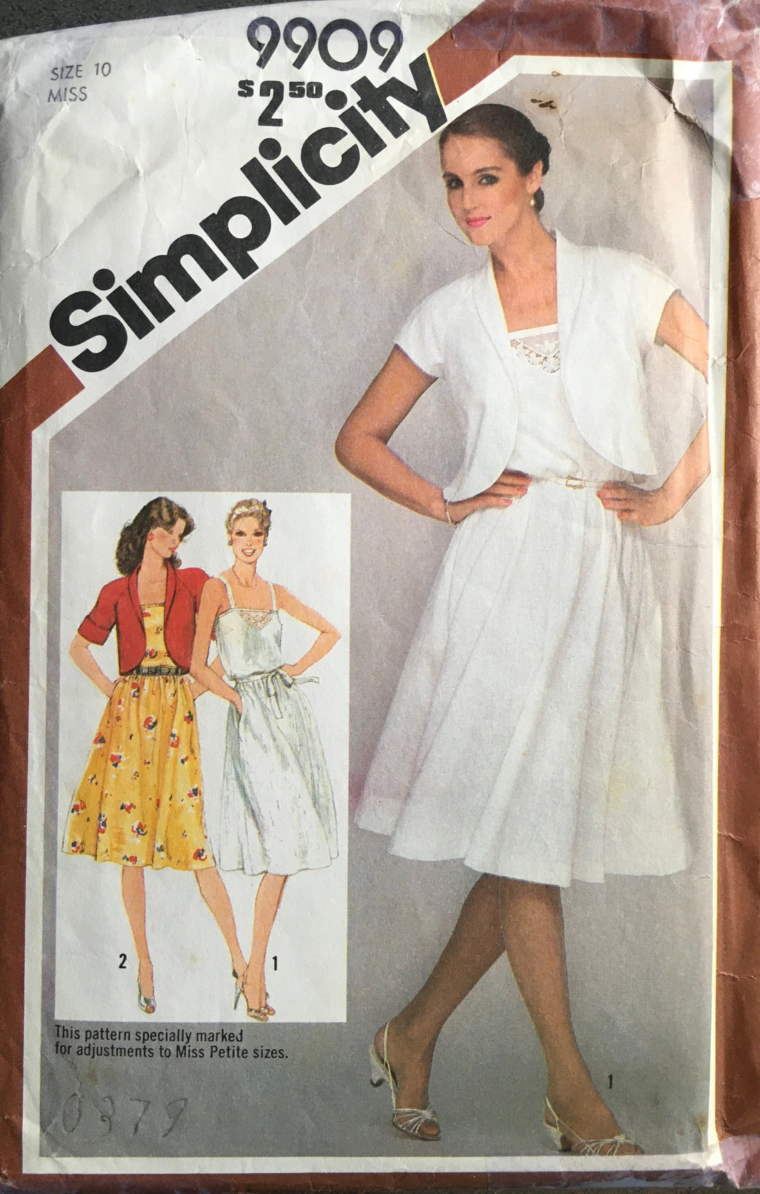 Simplicity 9909 Sewing Pattern (Vintage) CUT
