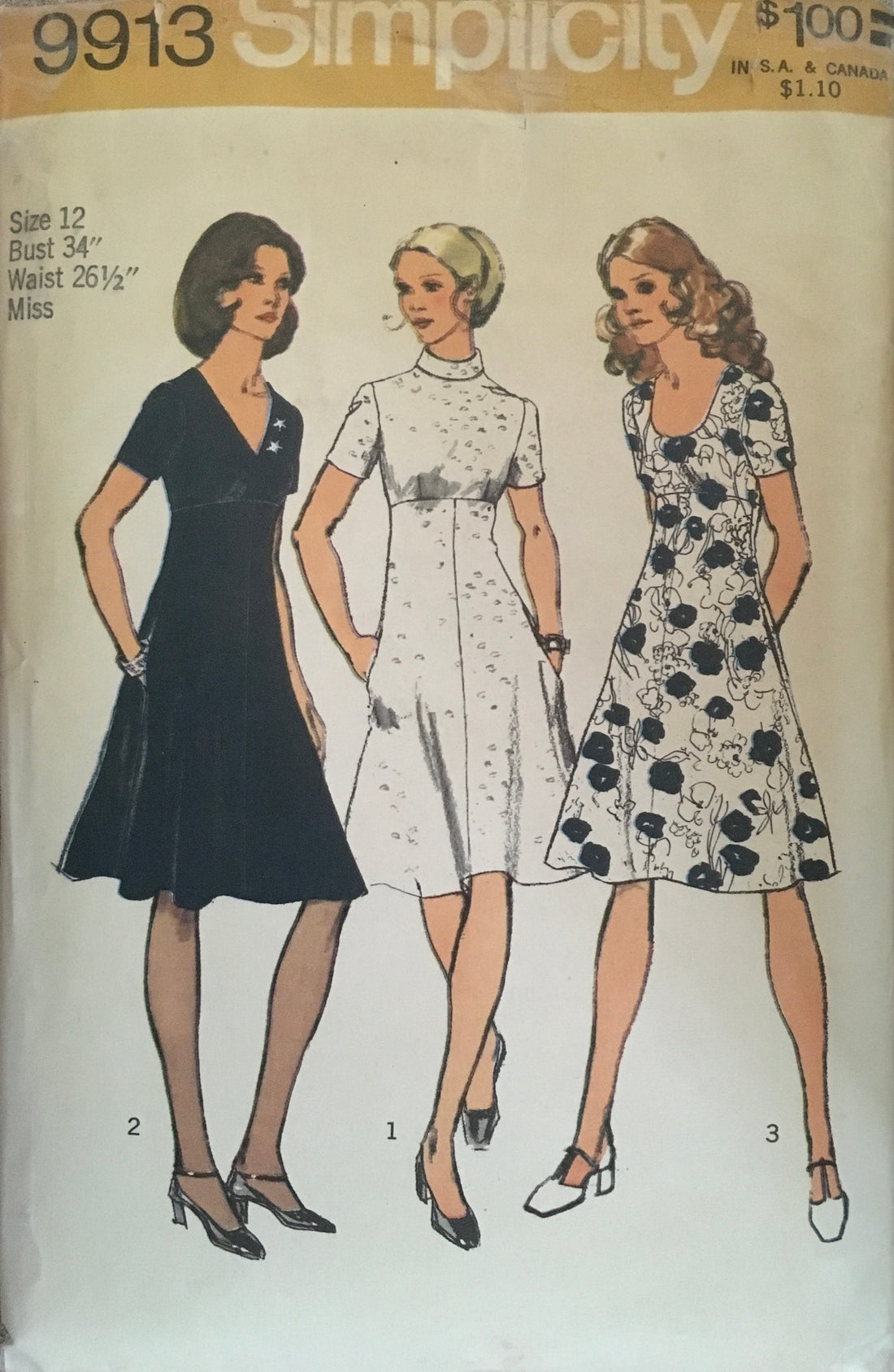 Simplicity 9913 Sewing Pattern (Vintage) CUT