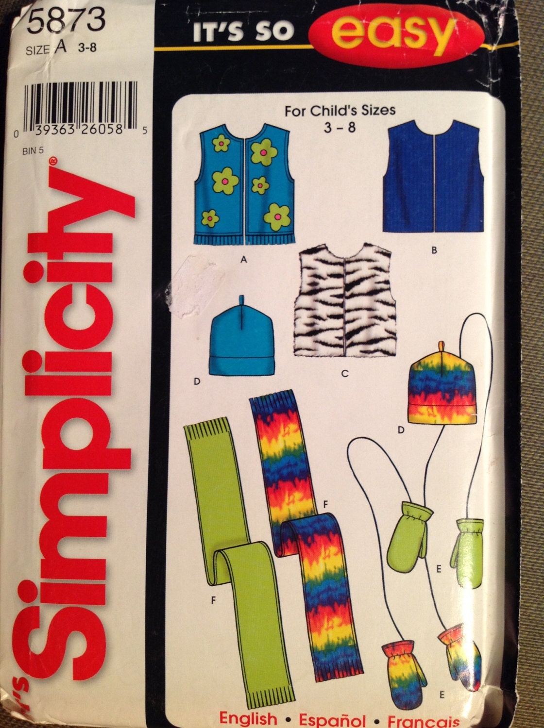 Simplicity 5873 Sewing Pattern (Vintage) UNCUT/CUT