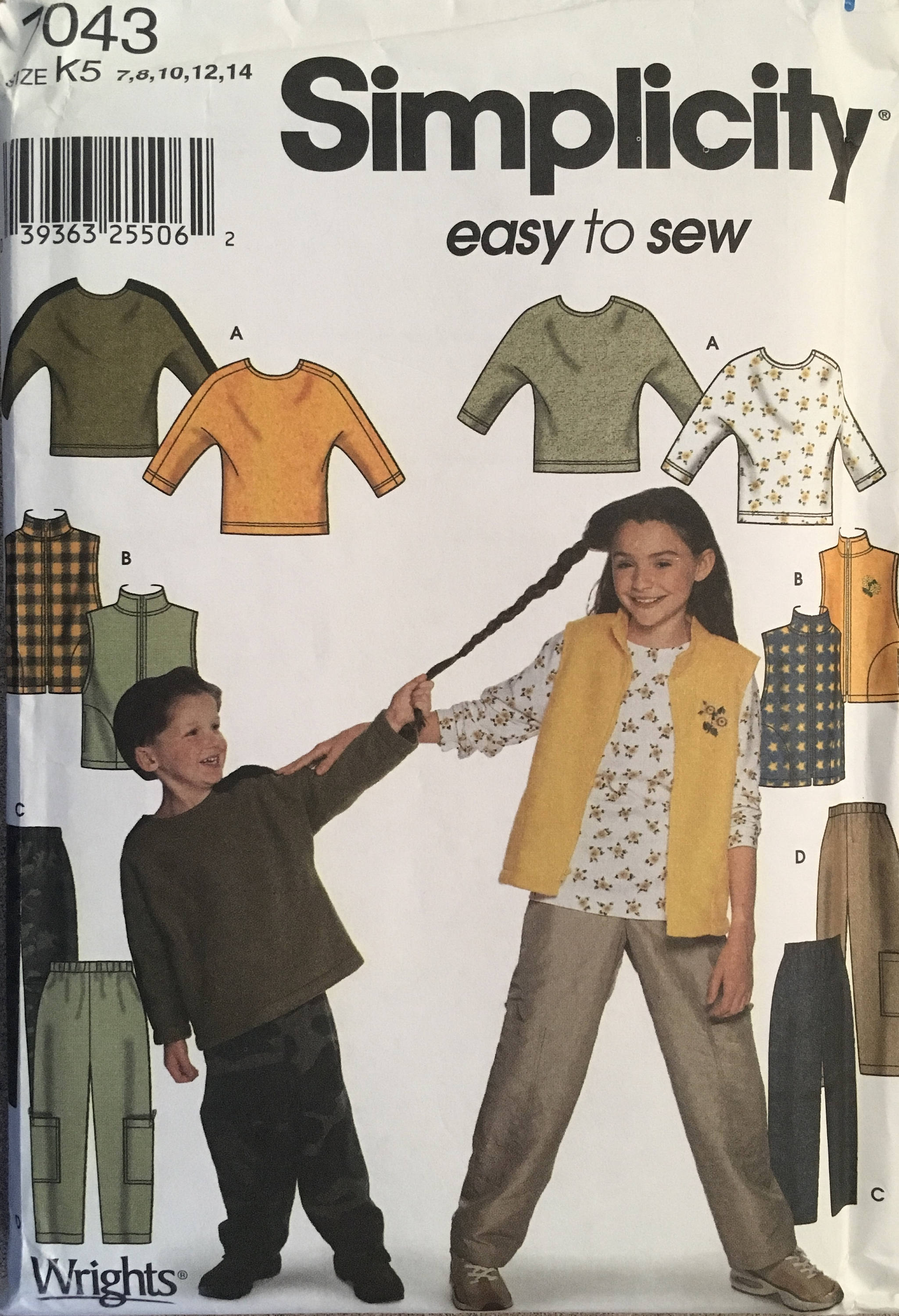 Simplicity 7043 Sewing Pattern (Vintage) UNCUT