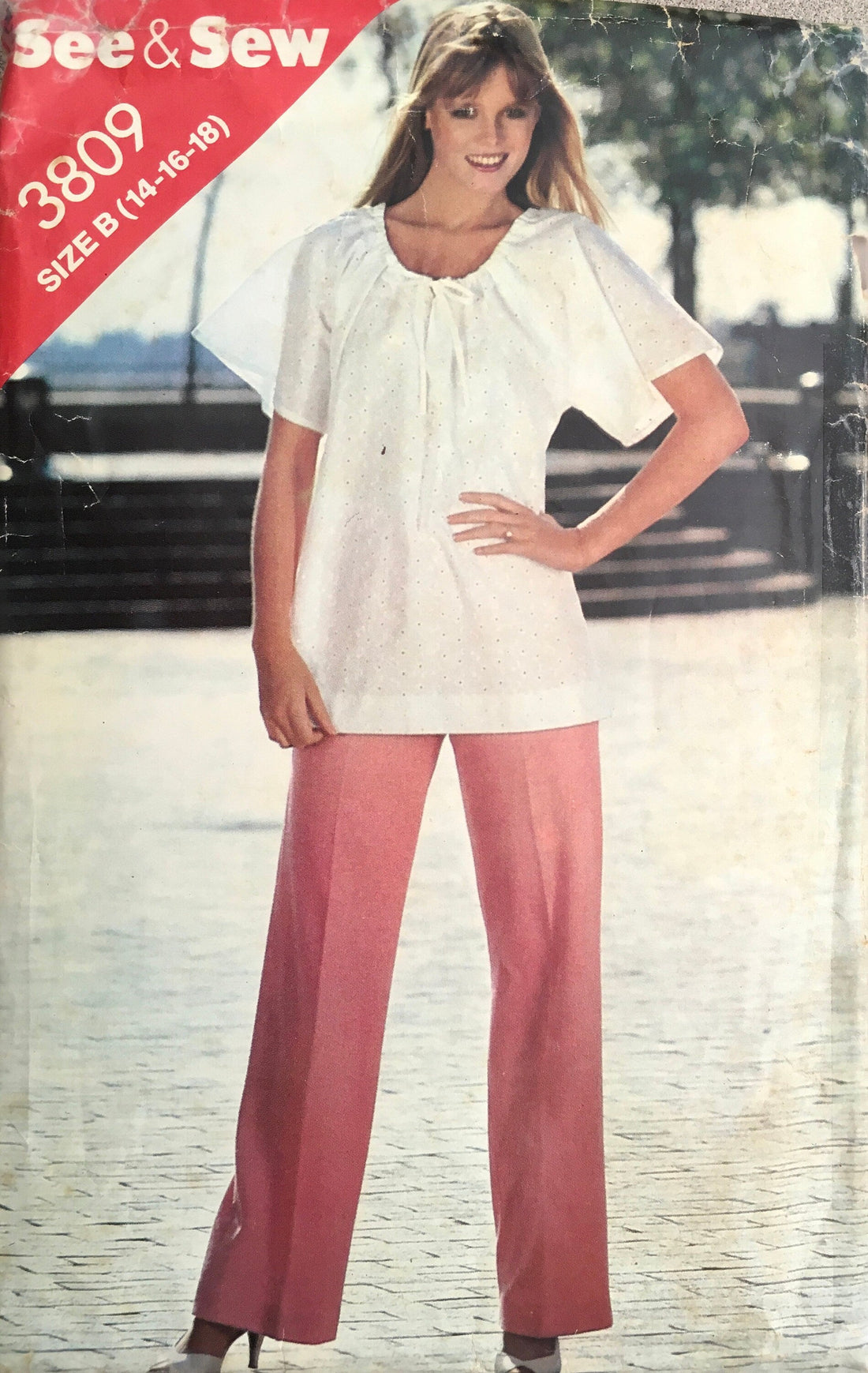 See &amp; Sew 3809 Sewing Pattern (Vintage) CUT