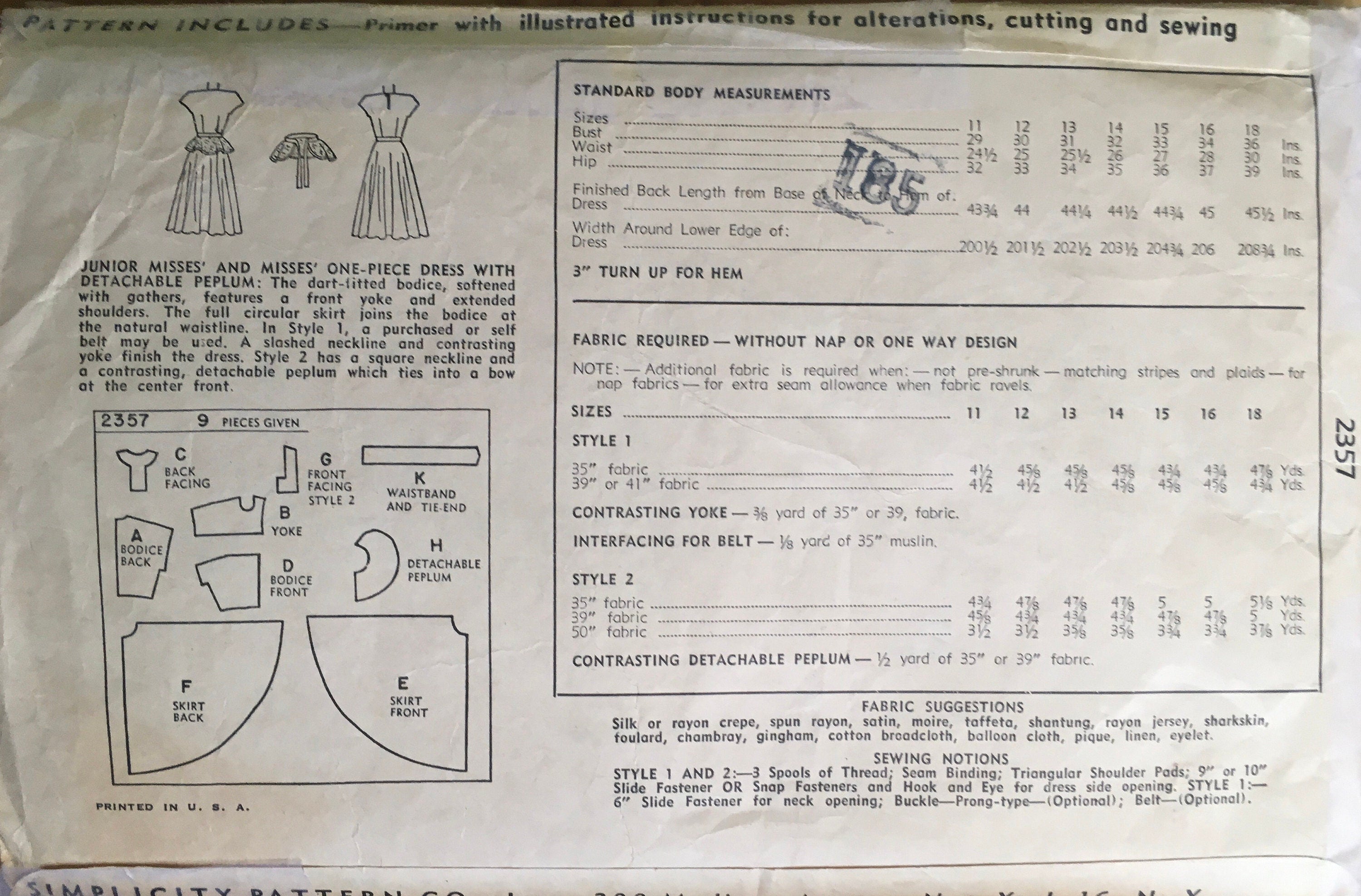 Simplicity 2357 Sewing Pattern (Vintage) CUT