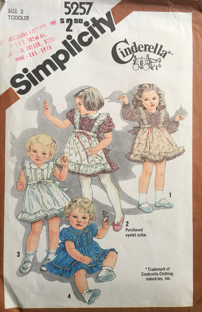 Simplicity 5257 Sewing Pattern (Vintage) CUT